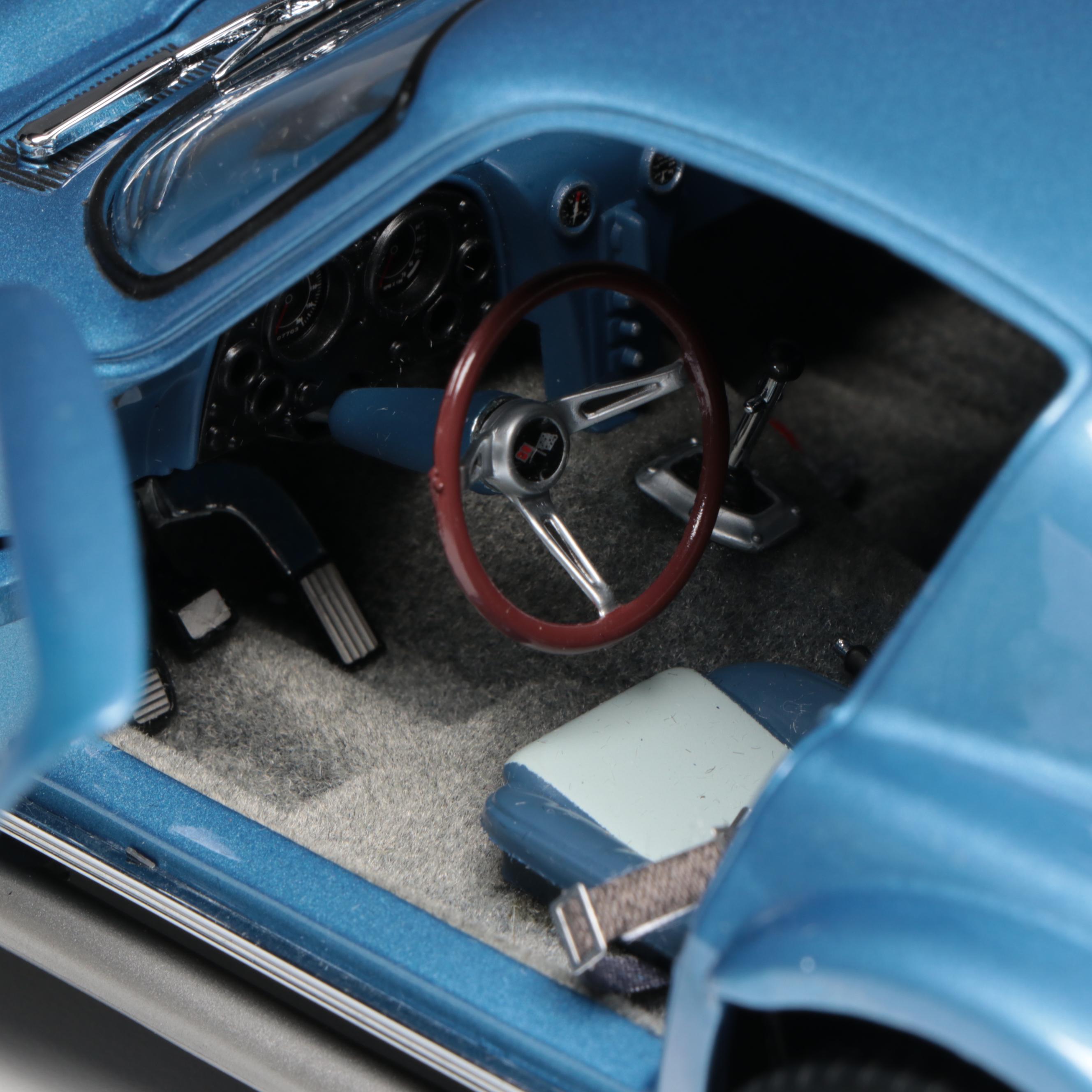 Exoto "1963 Corvette Grand Sport Coupe" Nassau Speedweek Diecast Model Car