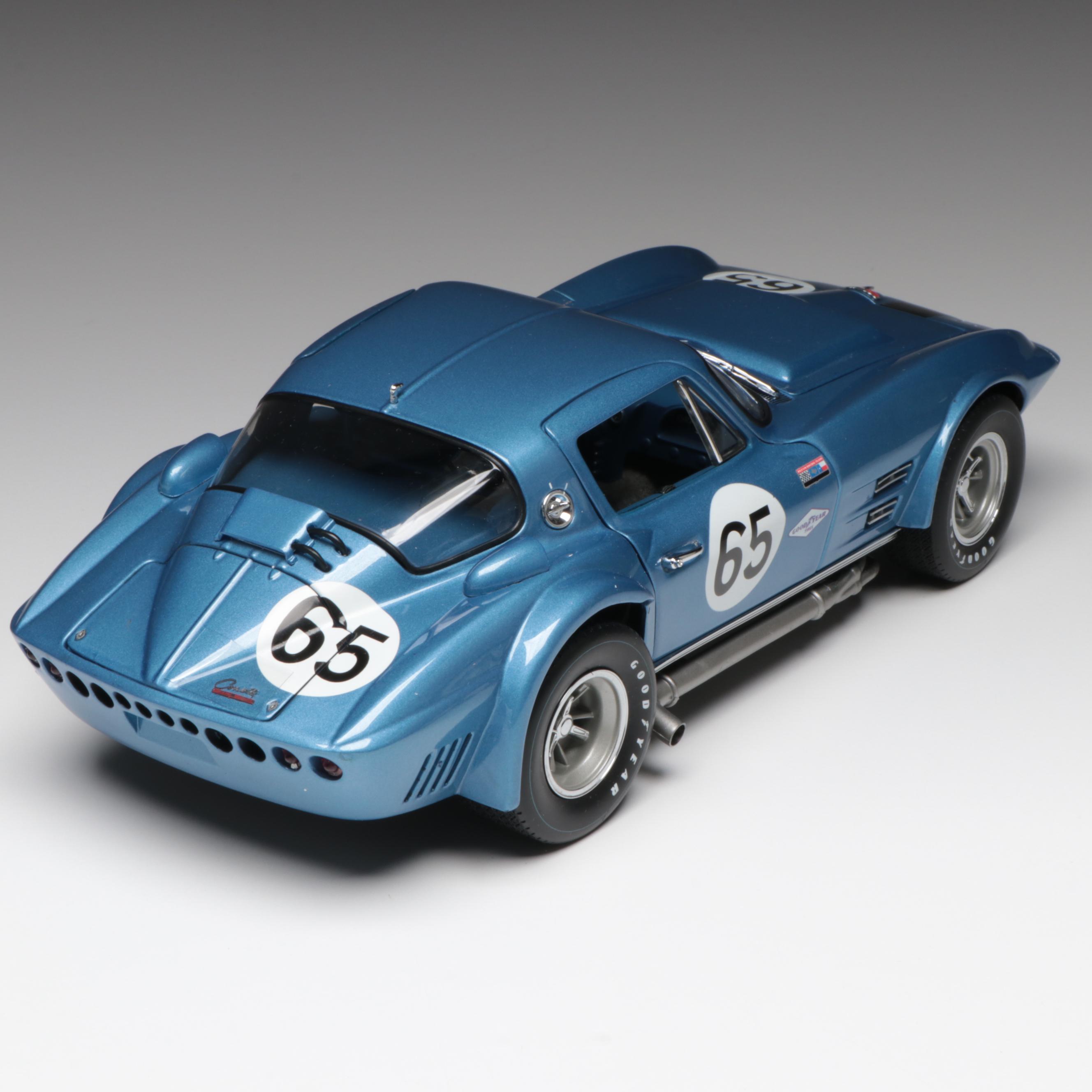 Exoto "1963 Corvette Grand Sport Coupe" Nassau Speedweek Diecast Model Car