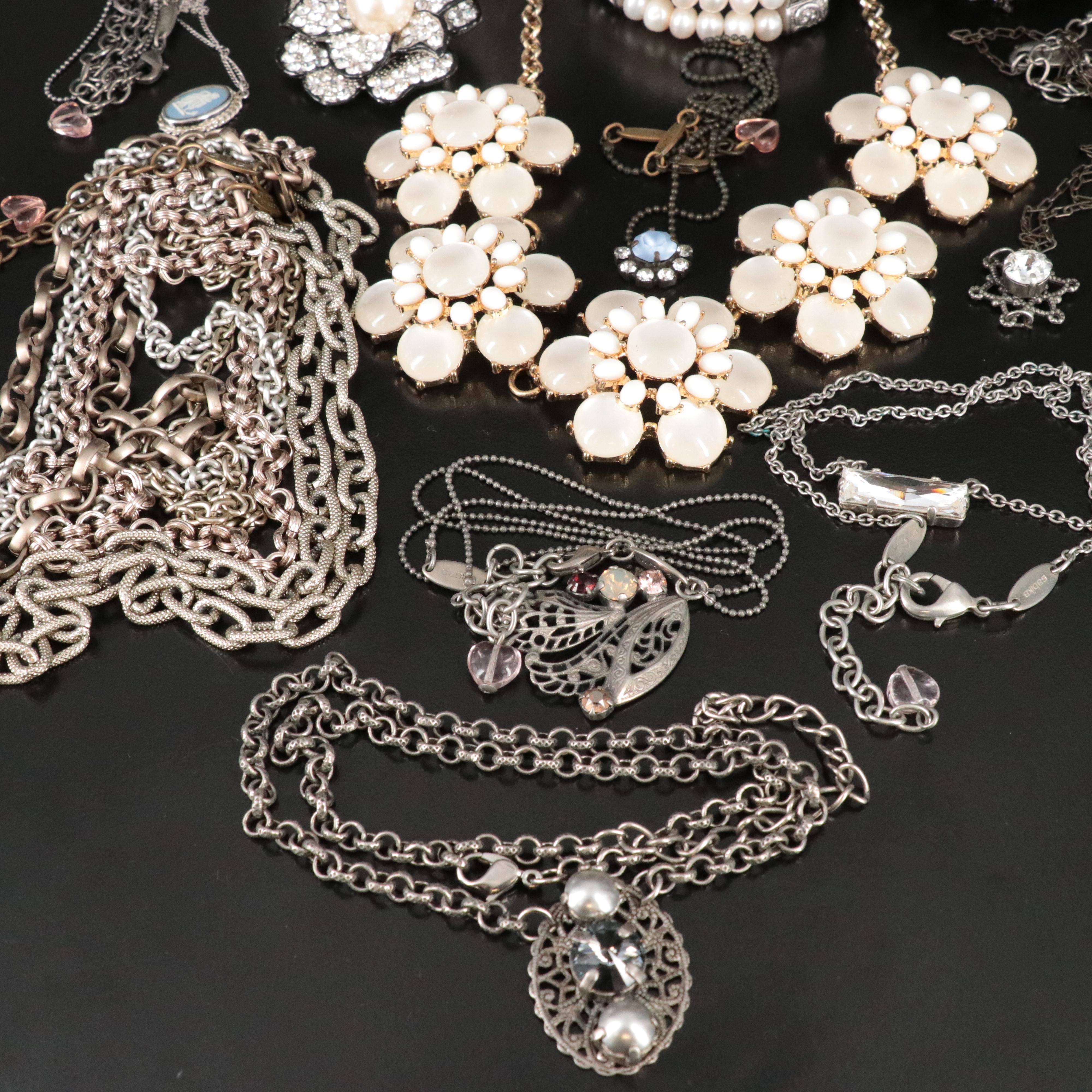 Sabika, Sterling and Crystal Featured in Contemporary Jewelry