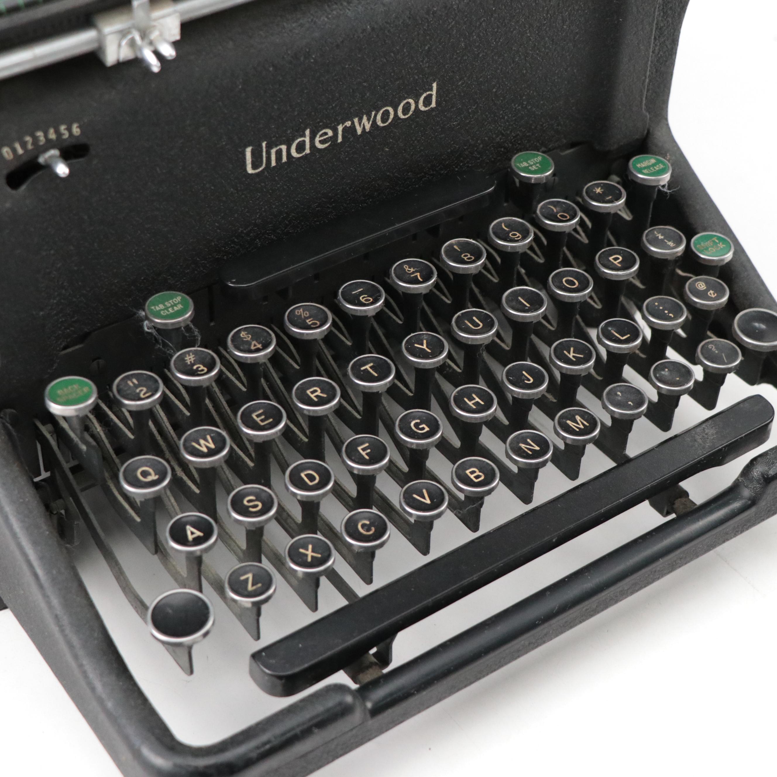 Underwood Champion S Typewriter, 1940-1941