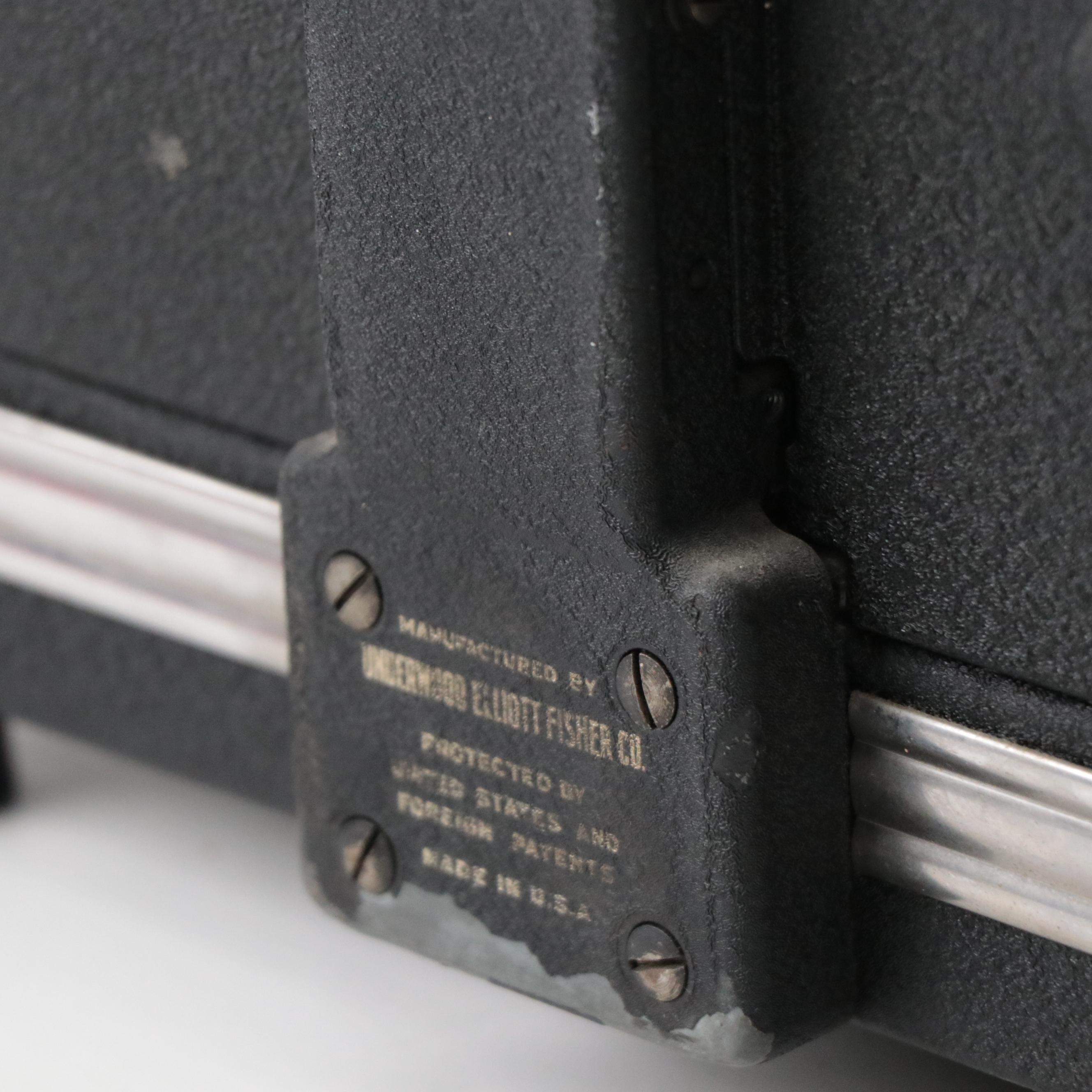 Underwood Champion S Typewriter, 1940-1941