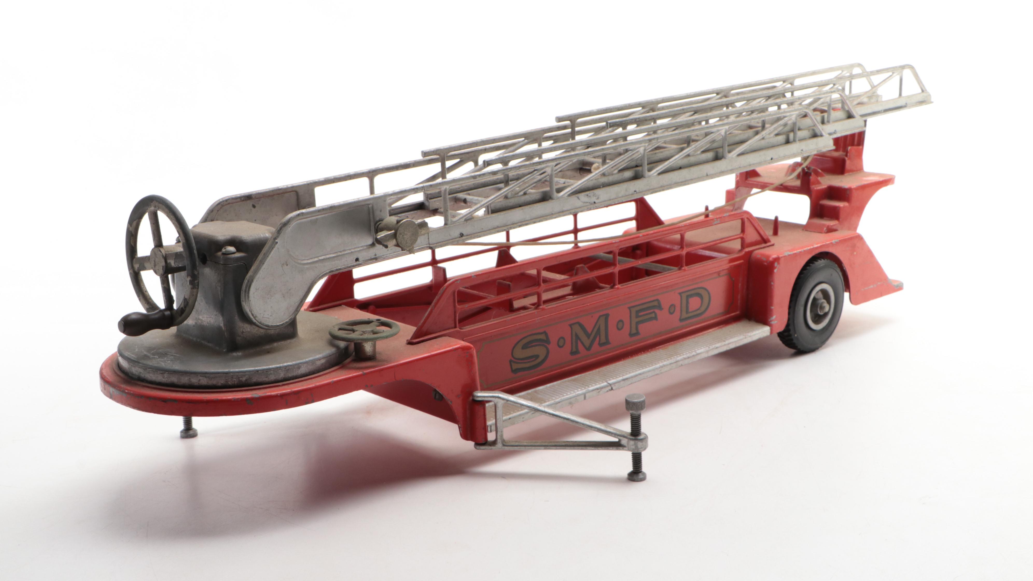 Nylint Michigan T-24 Crane with Smith Miller Hook & Ladder