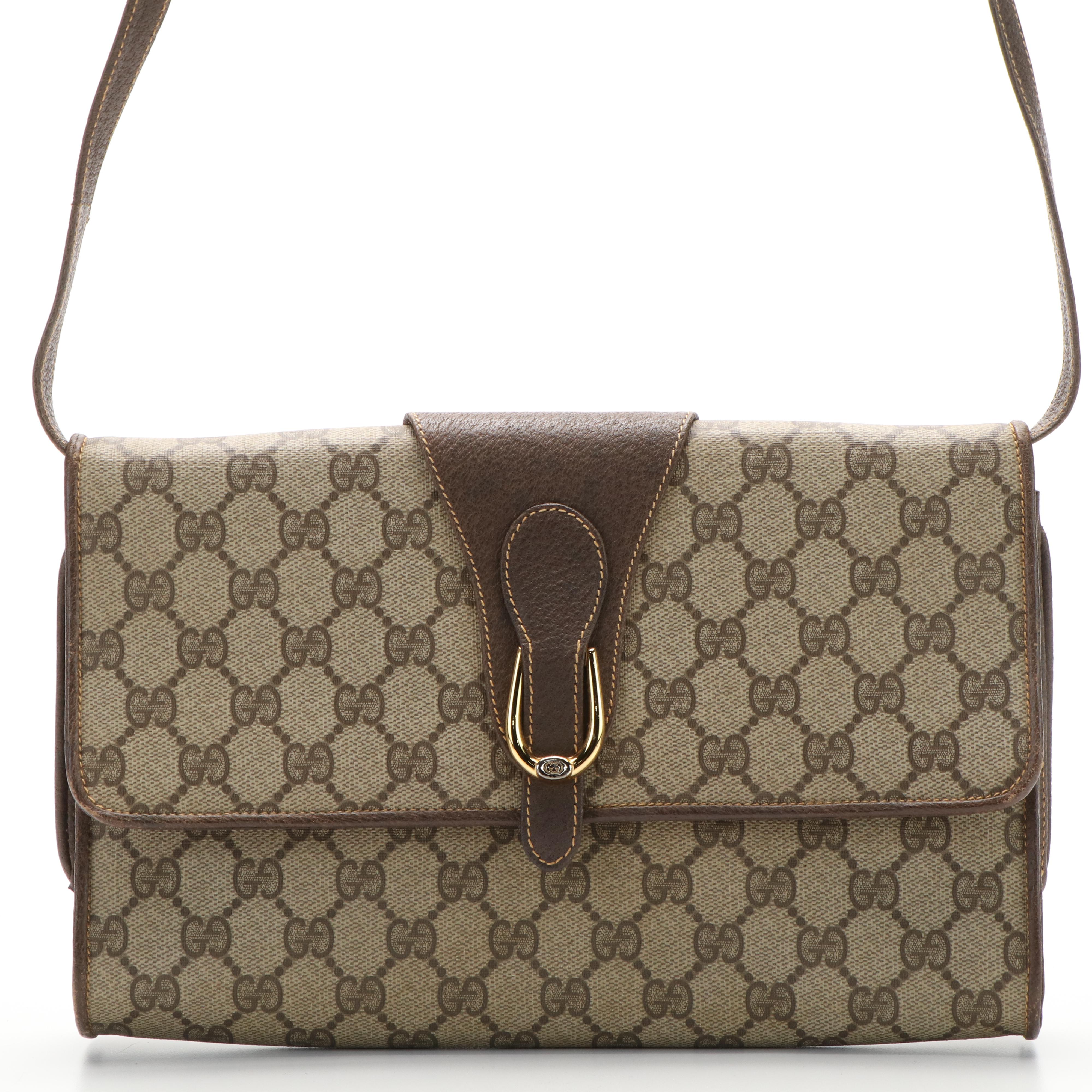 Gucci Crossbody Messenger Bag in GG Supreme Coated Canvas and Leather