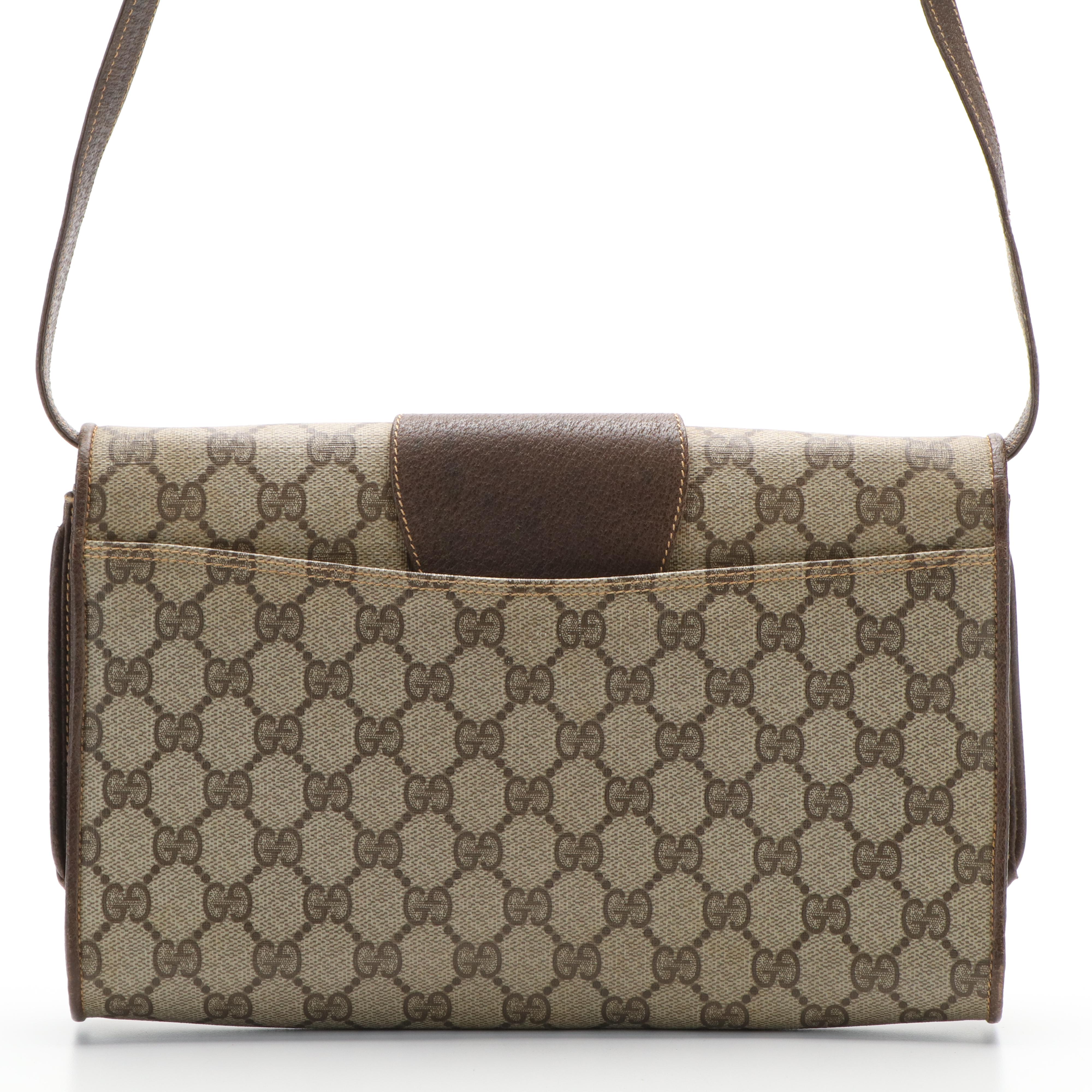 Gucci Crossbody Messenger Bag in GG Supreme Coated Canvas and Leather