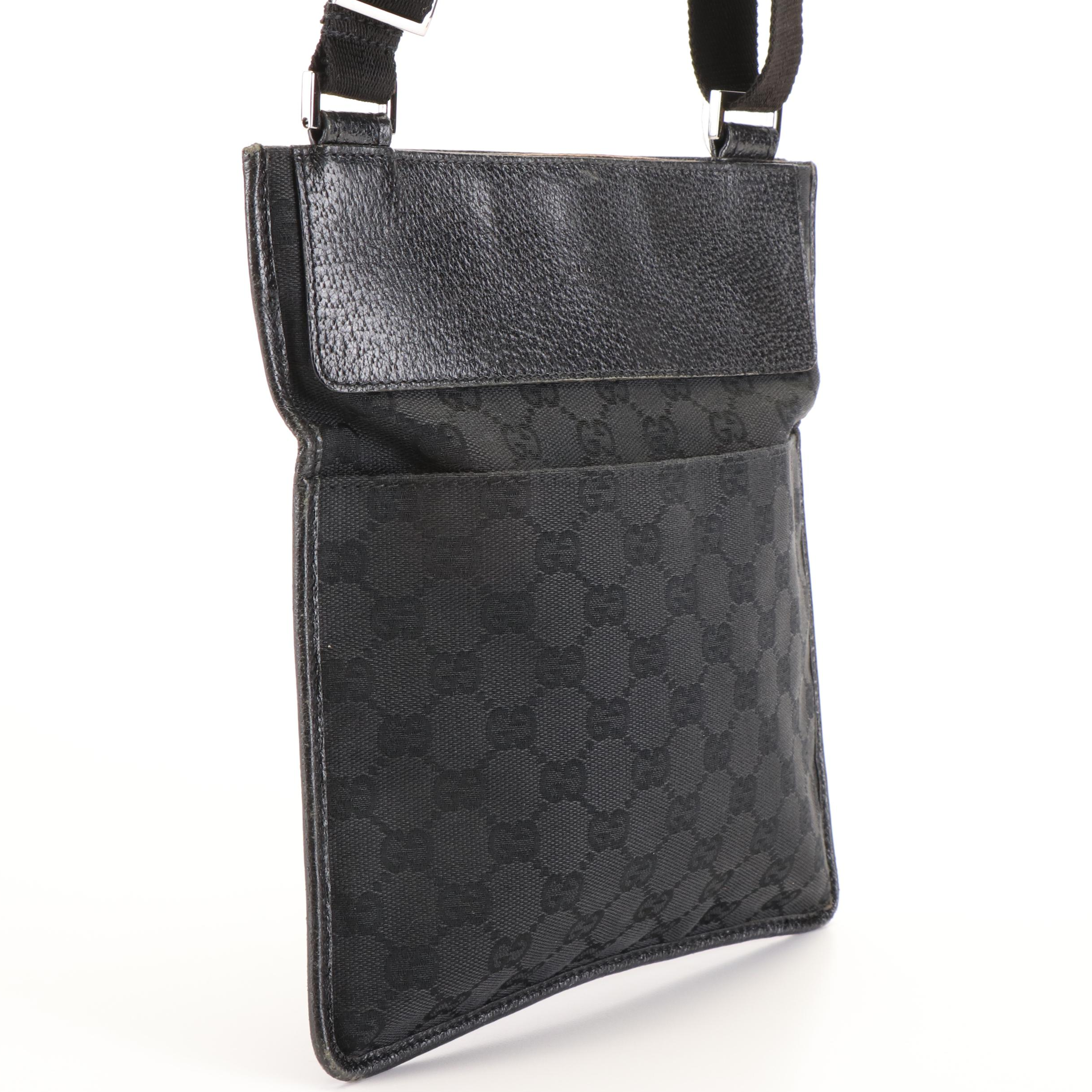 Gucci GG Black Canvas Messenger Bag