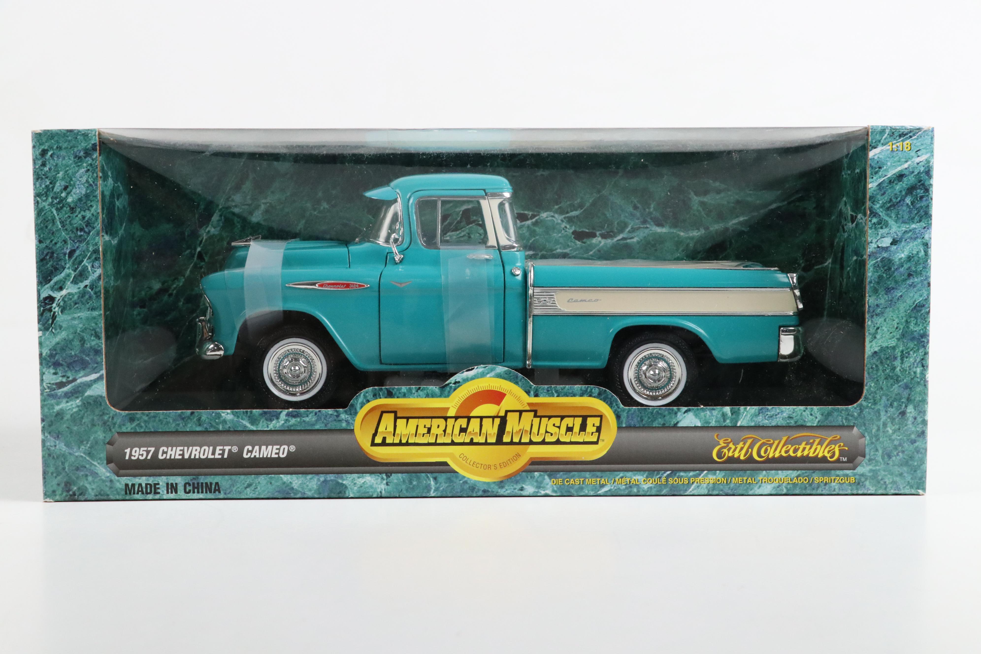 Edelbrock Limited Edition Diecast 1963 Corvette Sting Ray with More