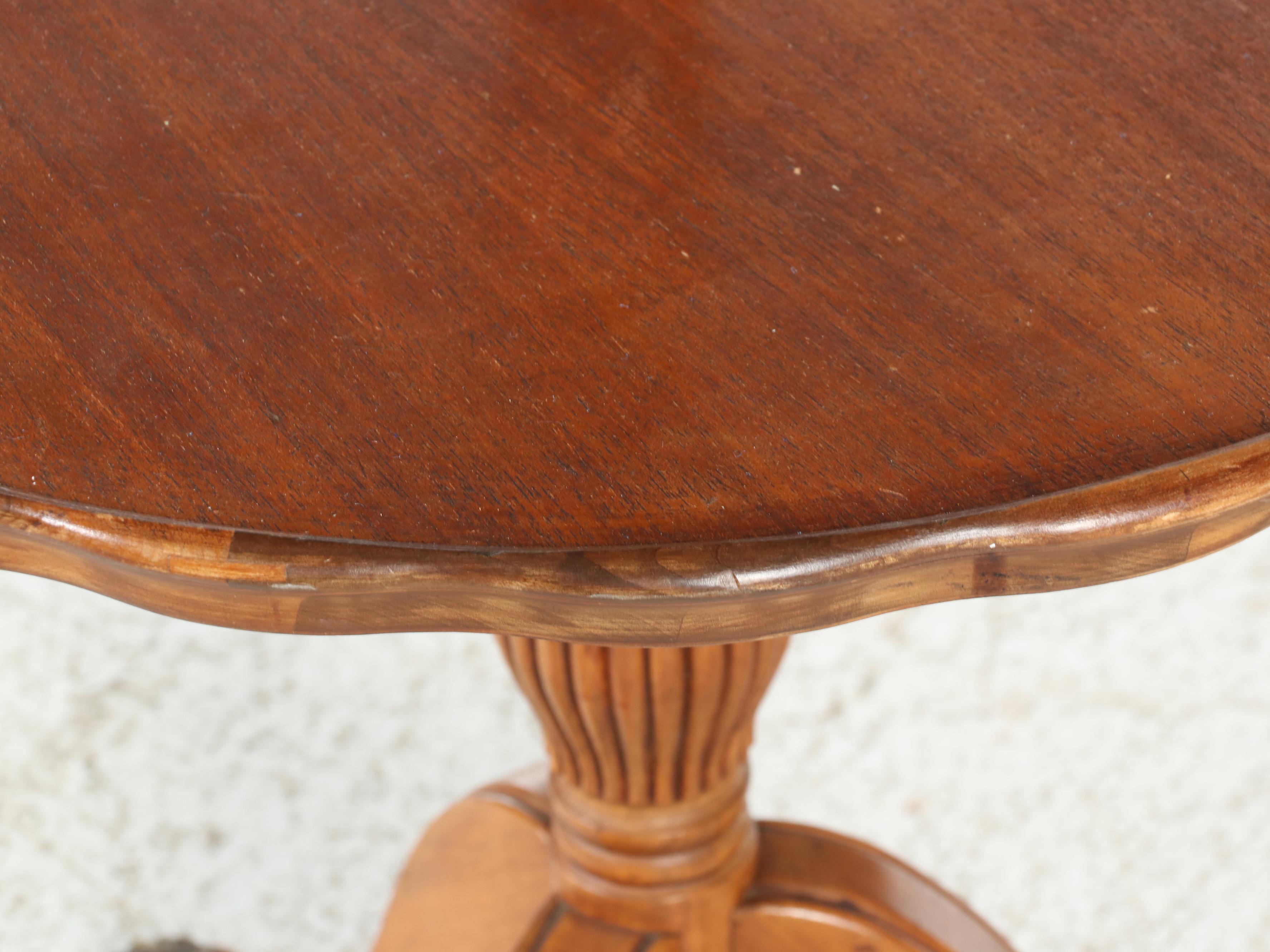 Federal Style Mahogany Two-Tier Pie Crust Table, ca. 1930s