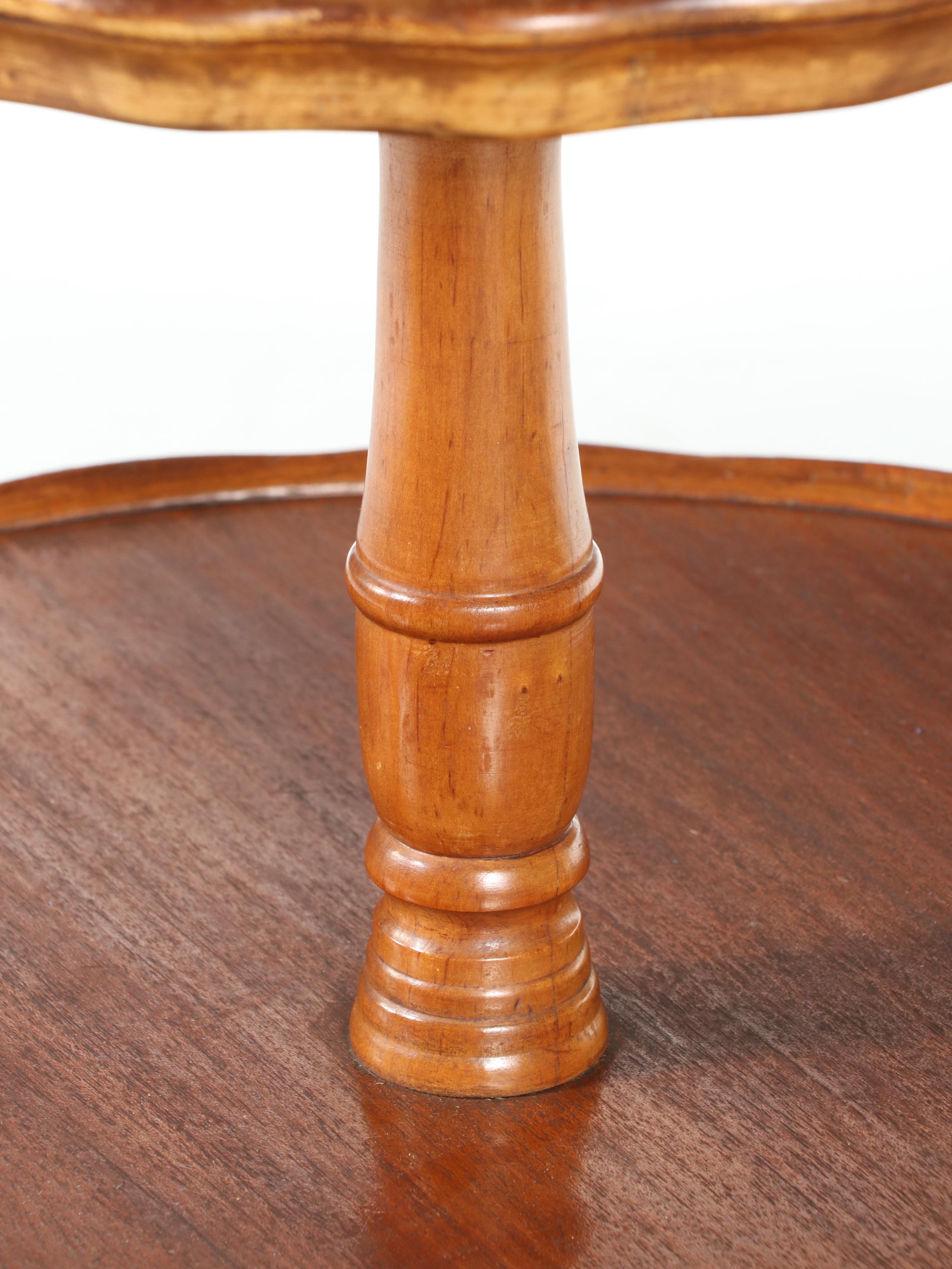 Federal Style Mahogany Two-Tier Pie Crust Table, ca. 1930s