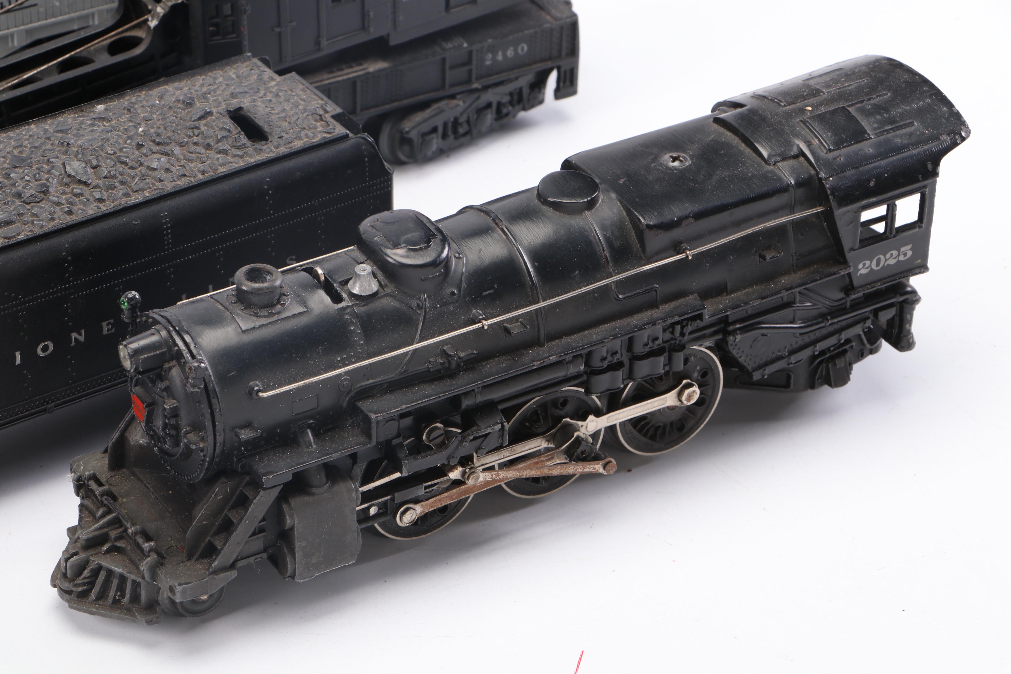 Lionel Bucyrus Erie Crane Car, Engine, Train Cars and Booklet