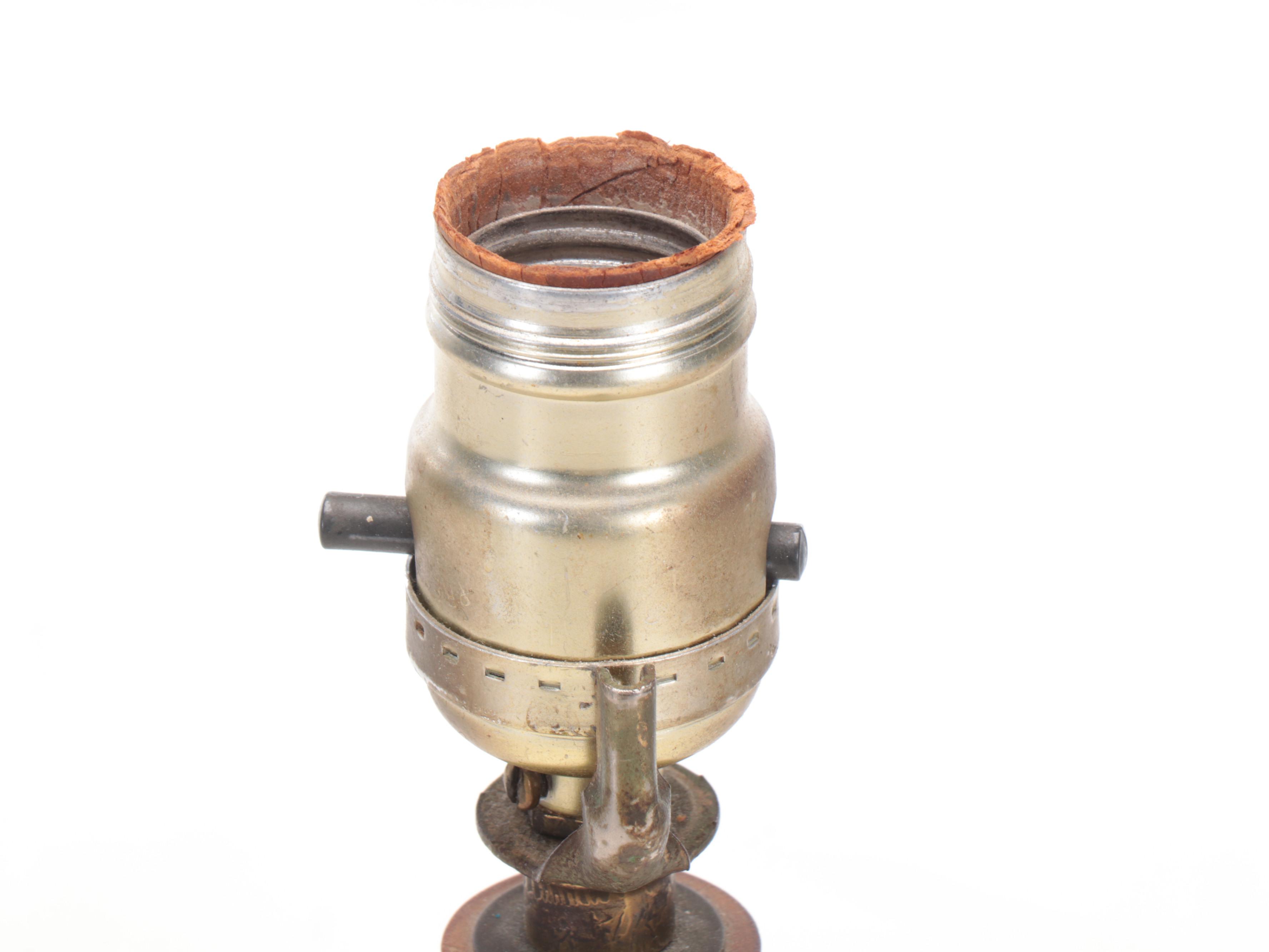 Mid Century Modern Walnut and Ceramic Table Lamp, Mid-20th Century