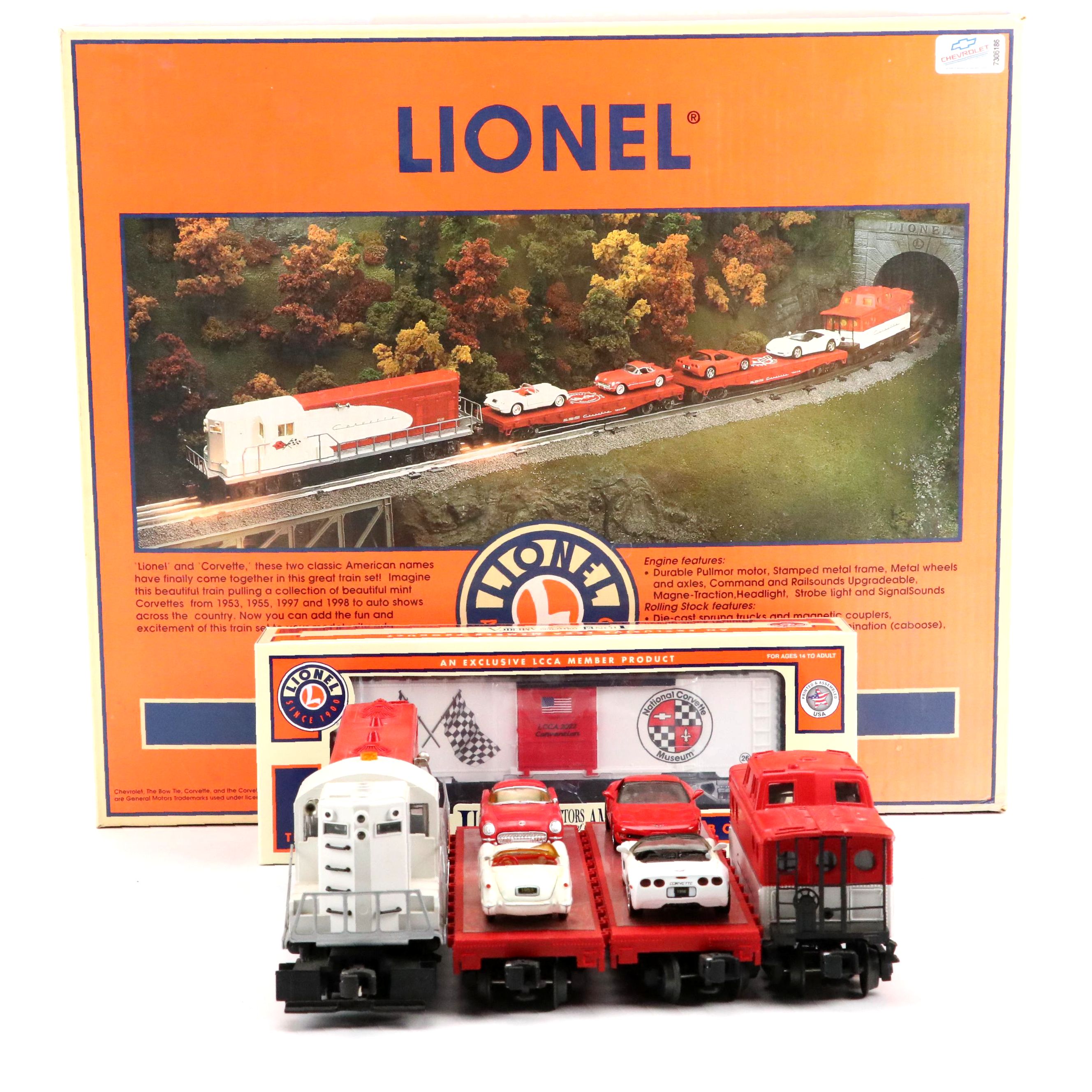 Lionel Corvette GP-7 Train Set and National Corvette Museum Train Car, 1999