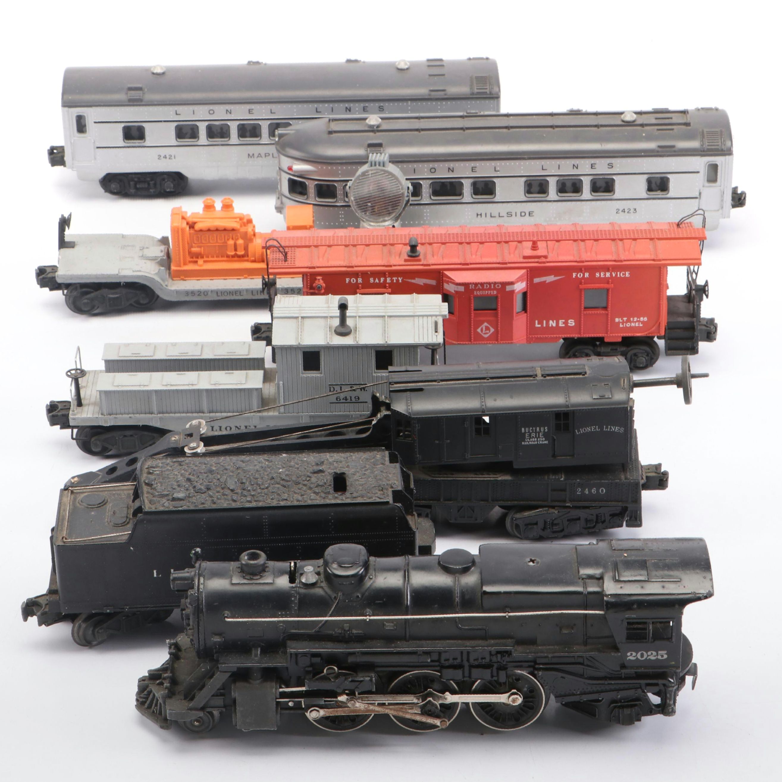 Lionel Bucyrus Erie Crane Car, Engine, Train Cars and Booklet