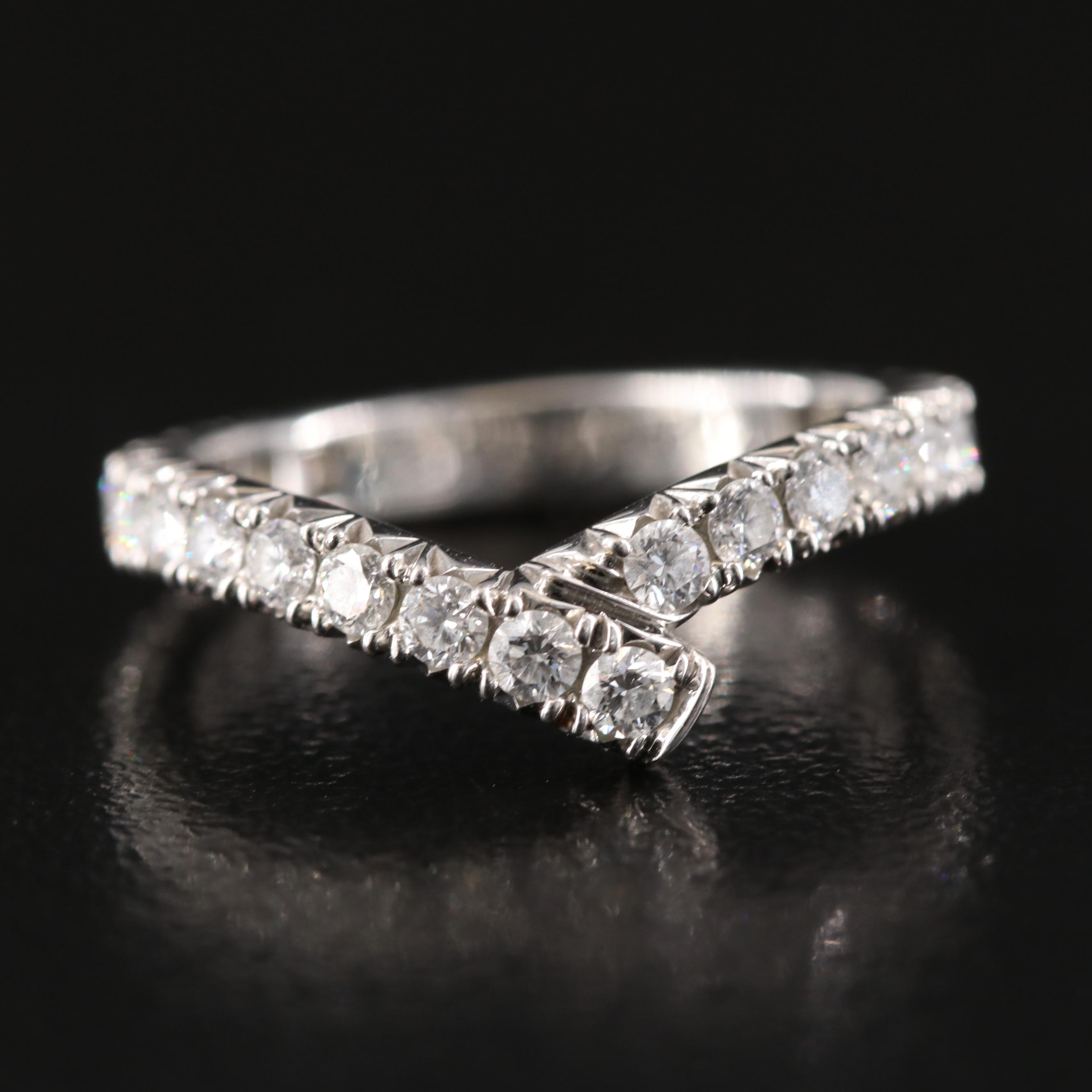 Harry Winston Ribbon Platinum 0.80 CTW Diamond Eternity Band