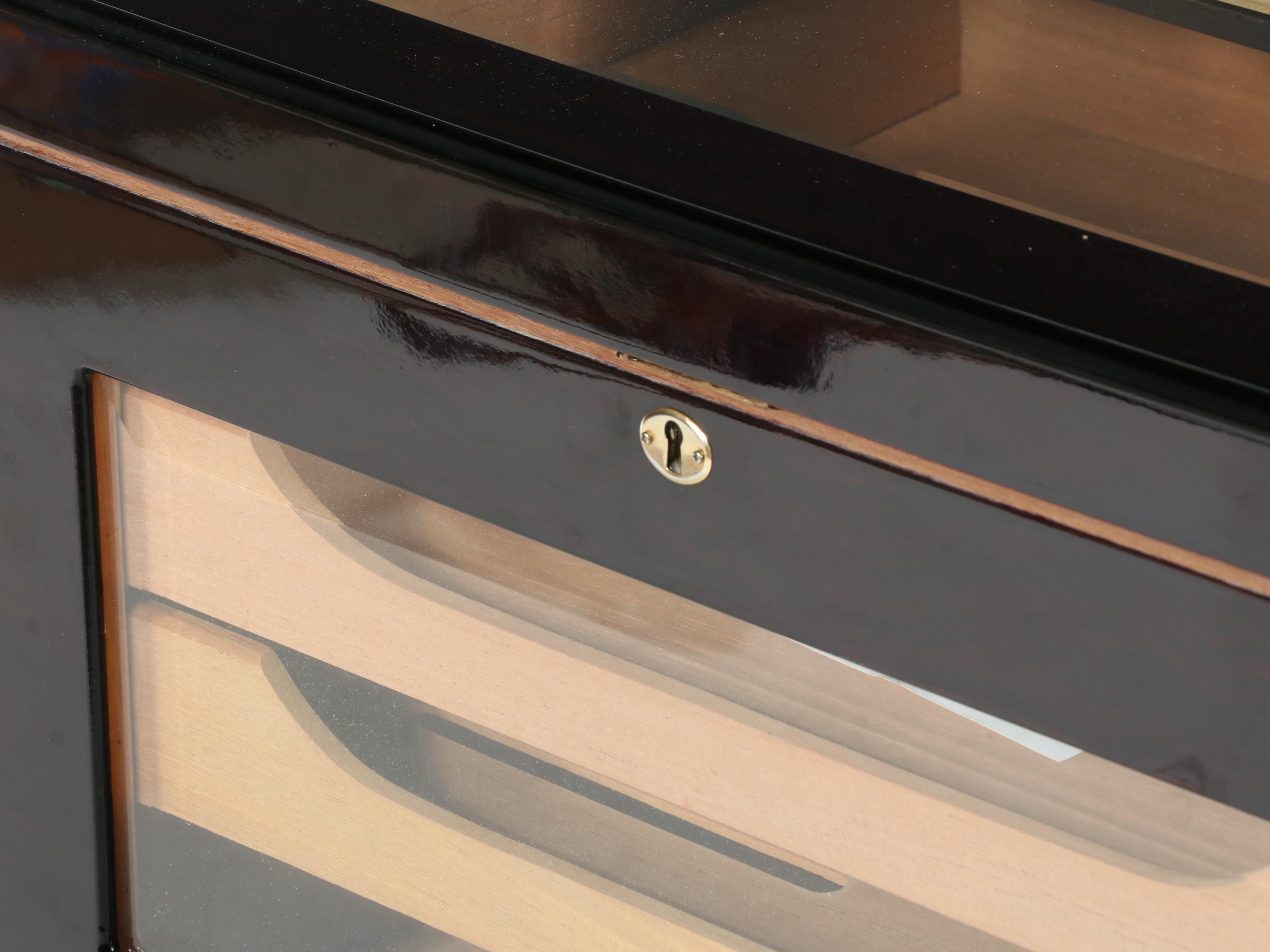 IDC "Humidor Supreme" Glossy-Finished Humidor-on-Stand