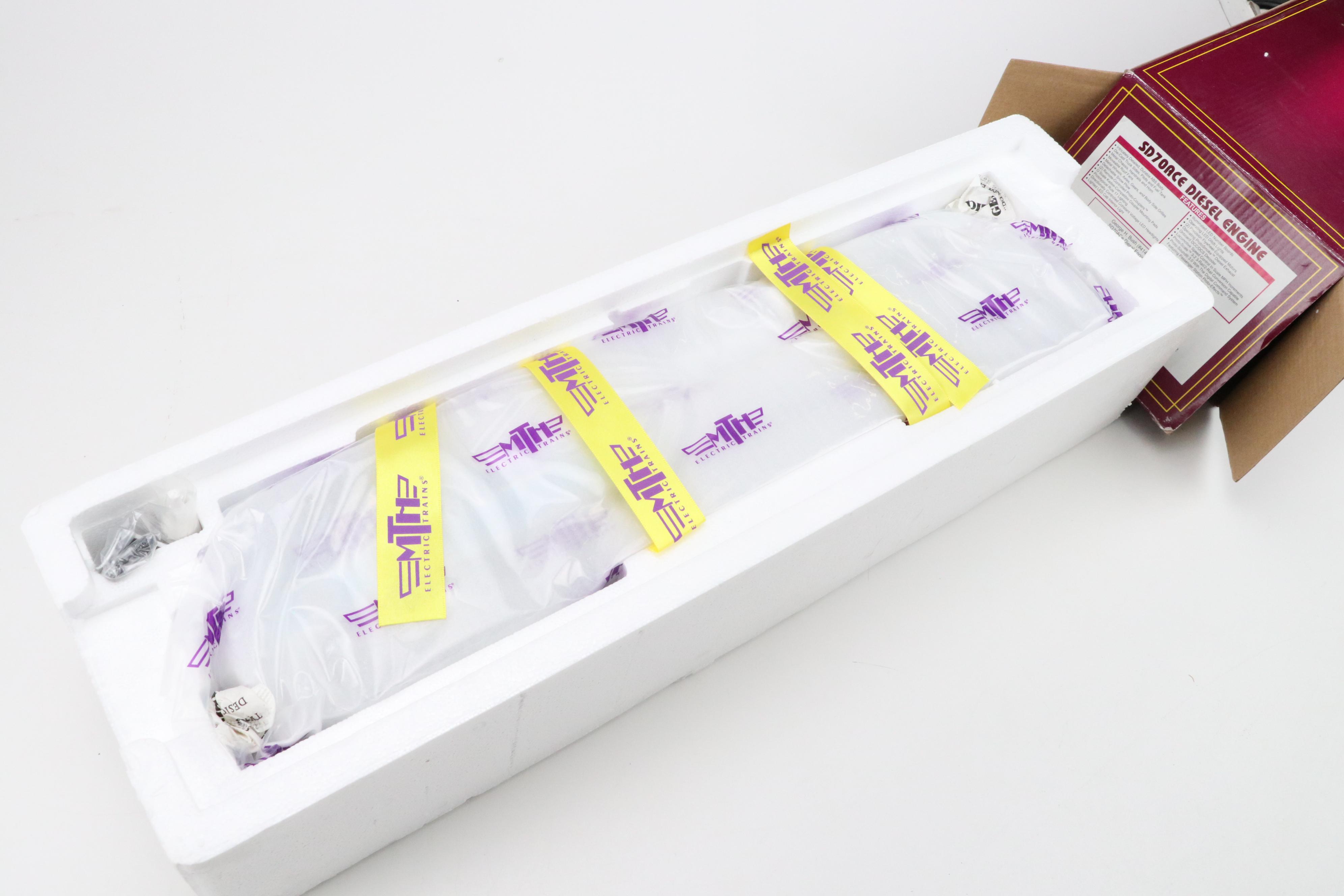 MTH SD70ACe Diesel Engine with Streamlined Baggage and Passenger Set