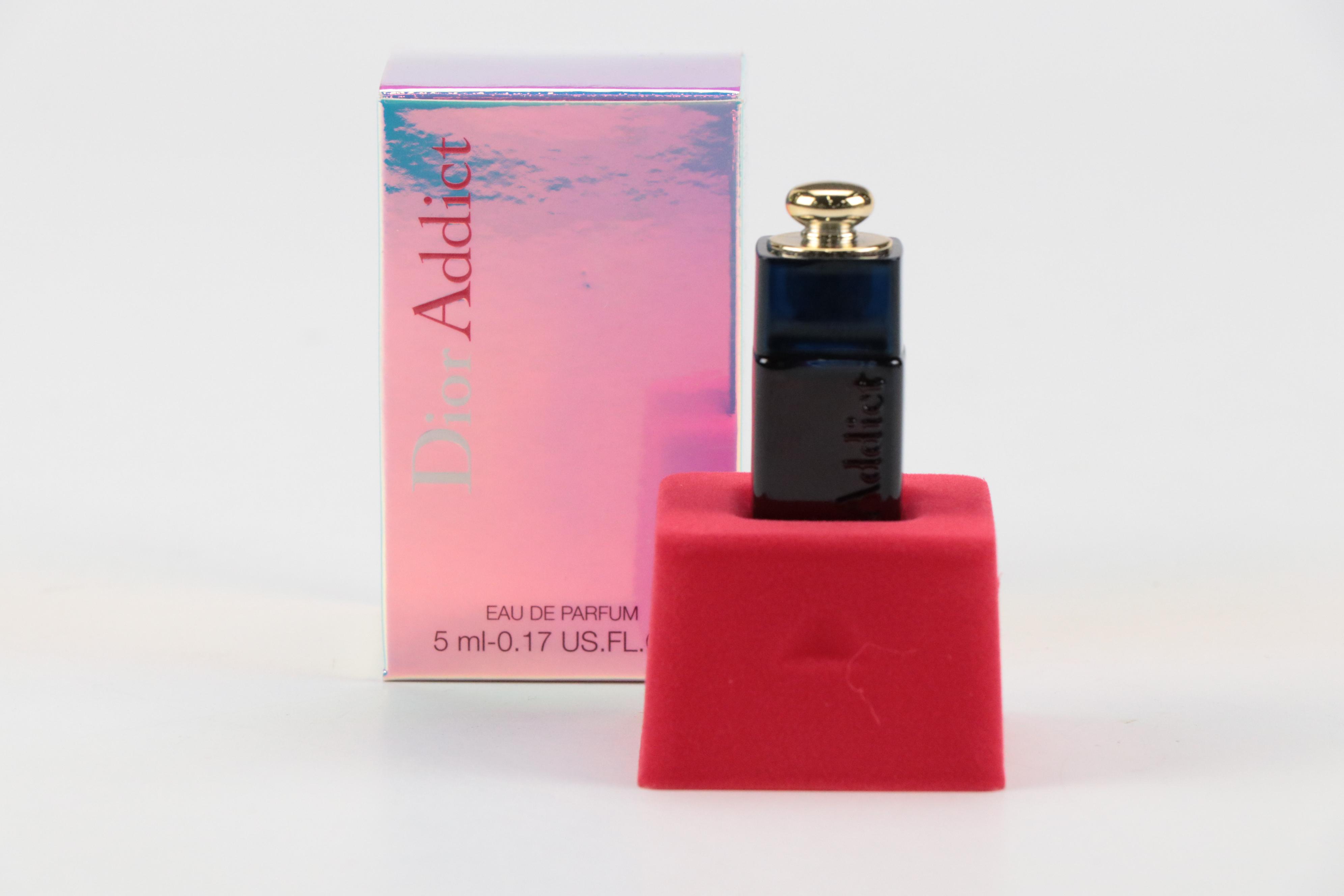 Dior Addict Natural Spray Perfume Demonstrations, Perfumed Body Creme & Samplers