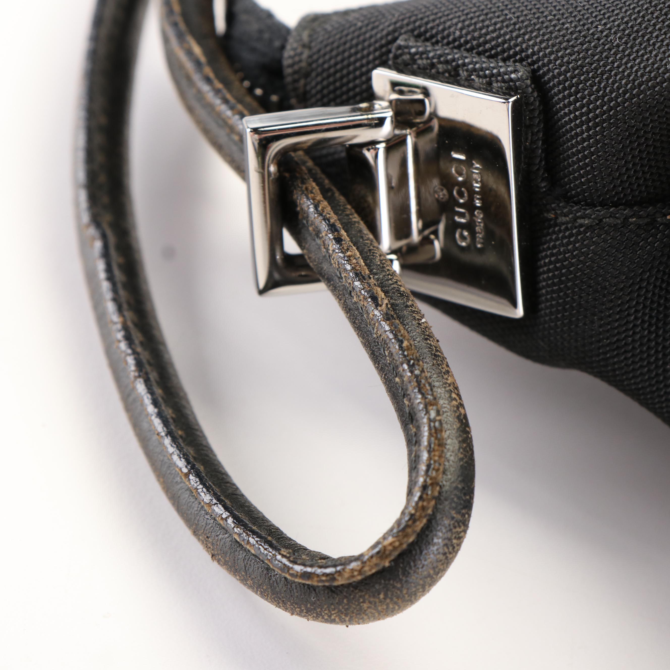 Gucci Hobo Bag in Black Nylon and Leather