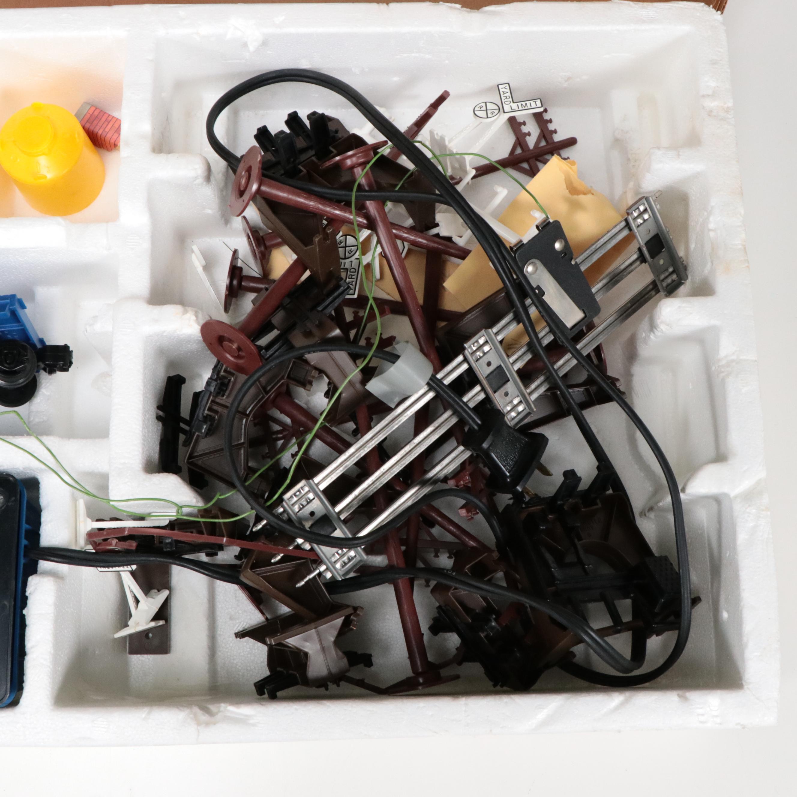 Thomas Kinkade's Christmas Express with Lionel The Black River Freight Set