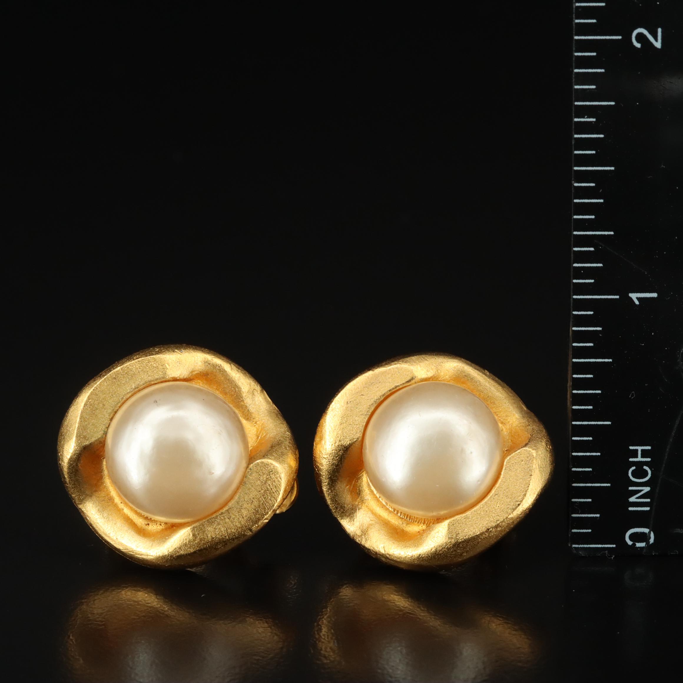 Chanel Faux Pearl Freeform Clip Earrings