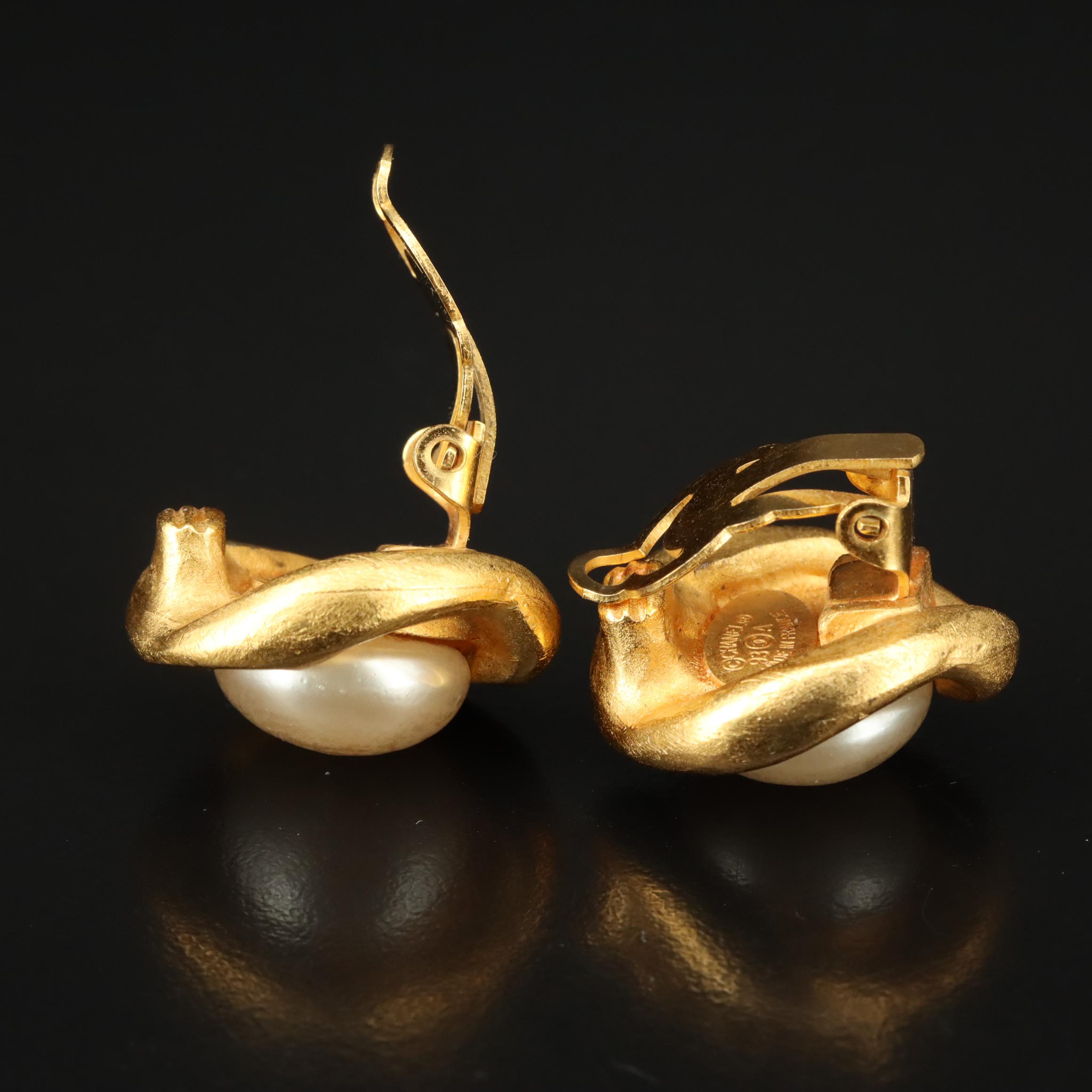 Chanel Faux Pearl Freeform Clip Earrings