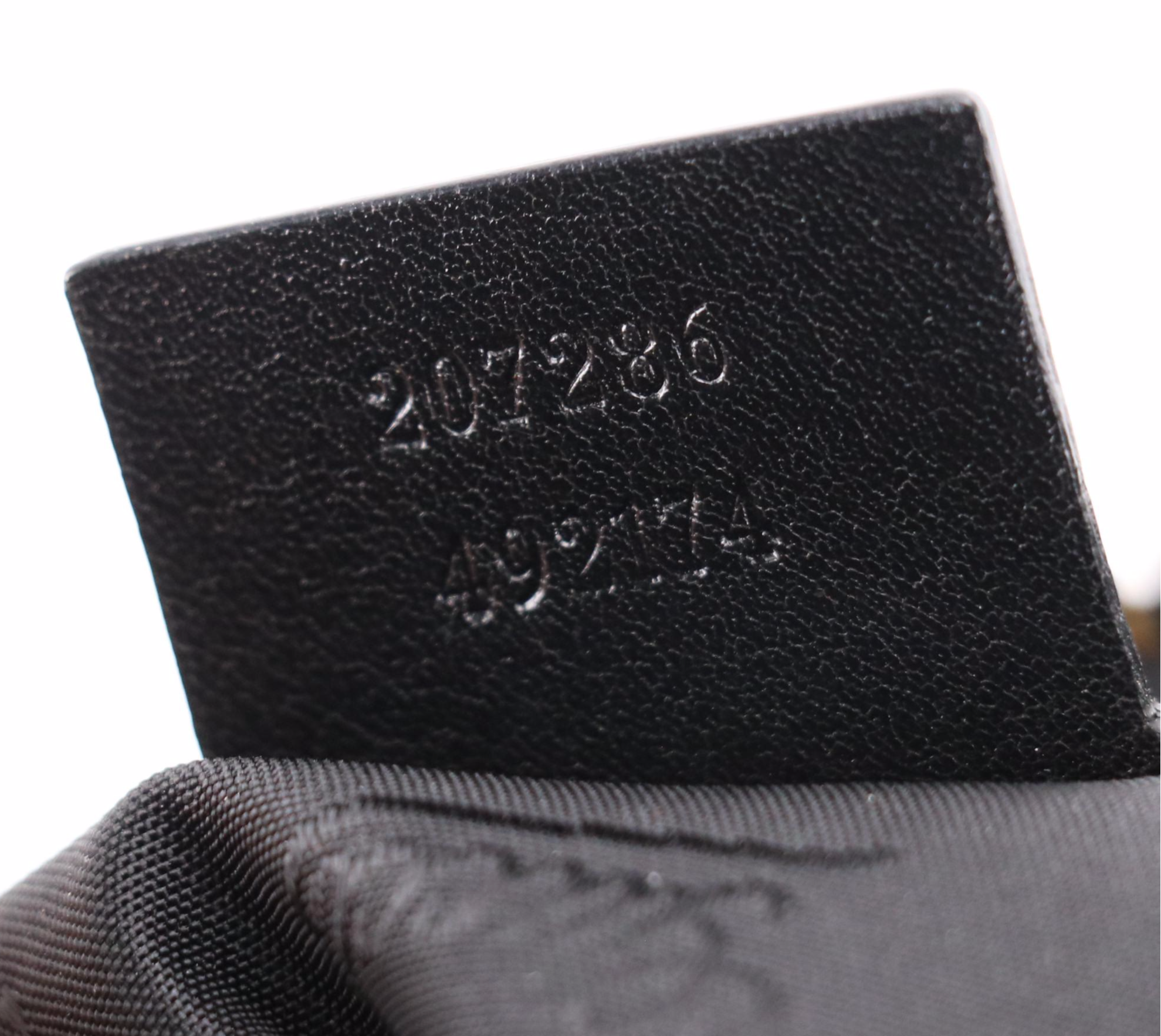 Gucci Babouska Tote Bag in Black Leather with Heart Crest Studded Charm