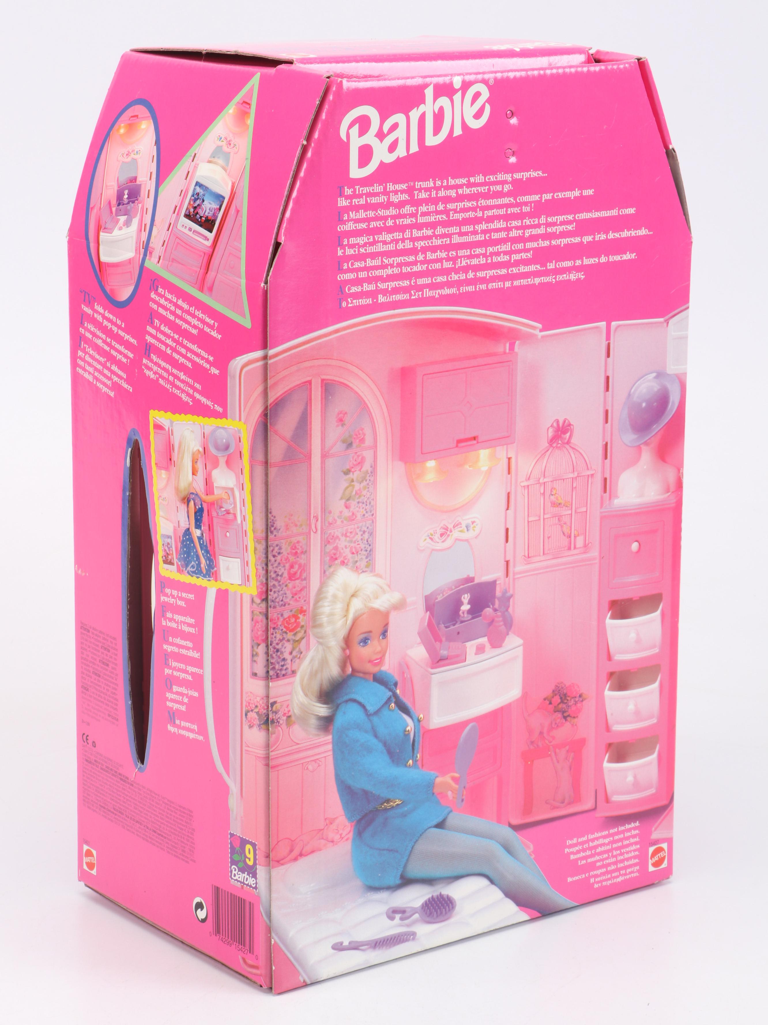Barbie Travelin' House Roll-Along Trunk Dollhouse