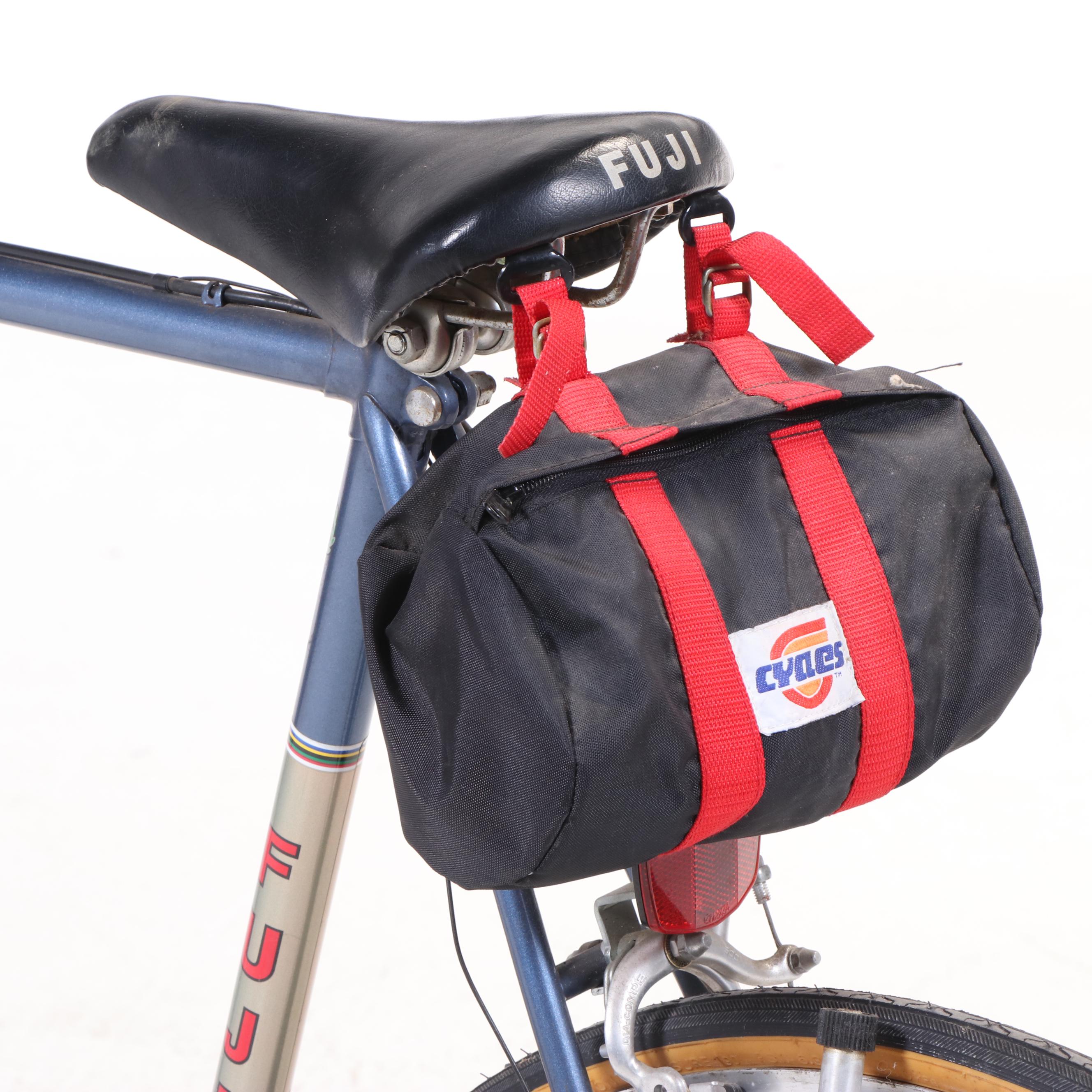 Fuji Berkeley Road Bicycle with Union Headlamp and Cycles Zippered Bag