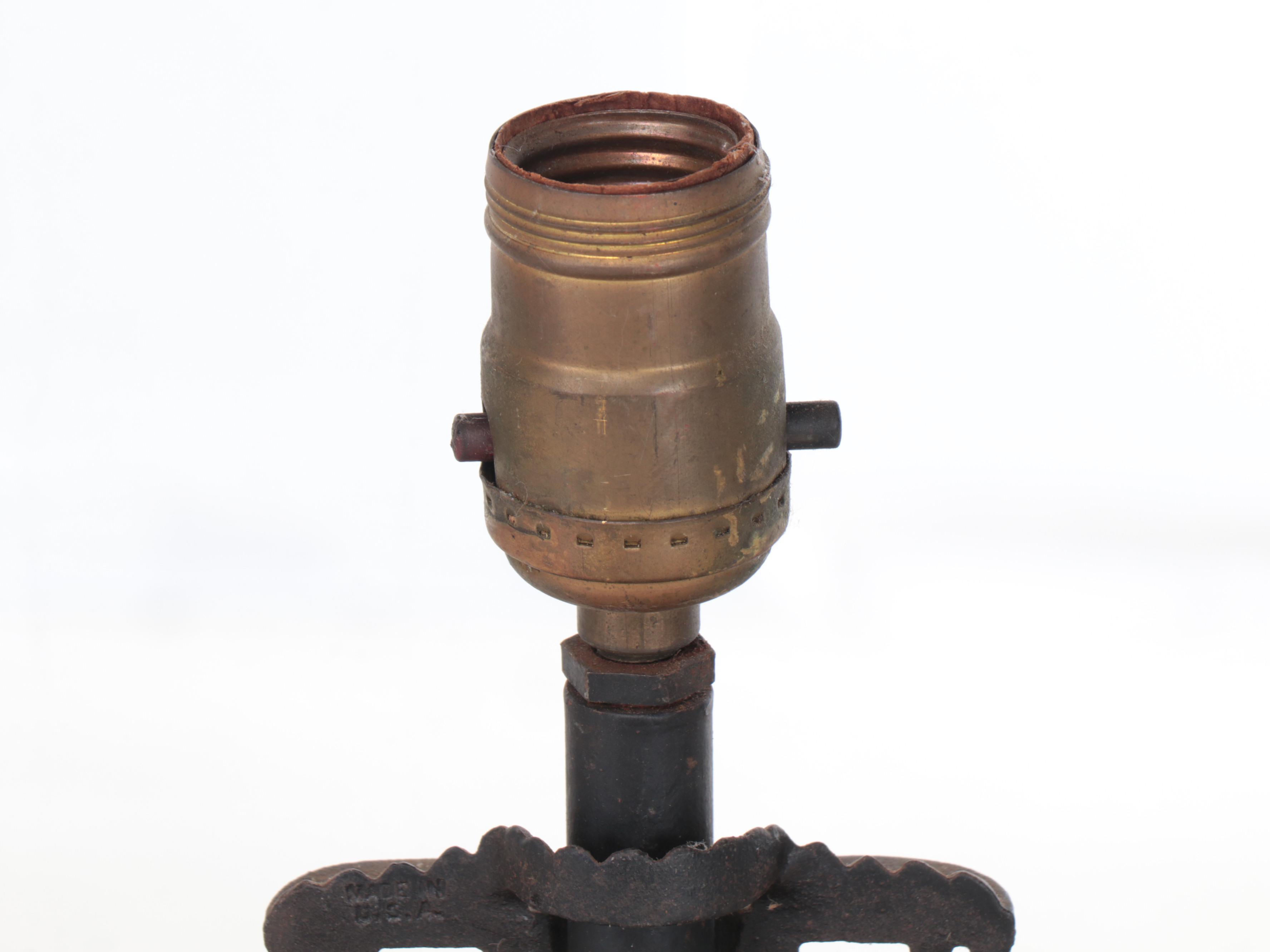 Red Diamond Explosives Wooden Create with Crescent Cat Iron Miniature Stove Lamp