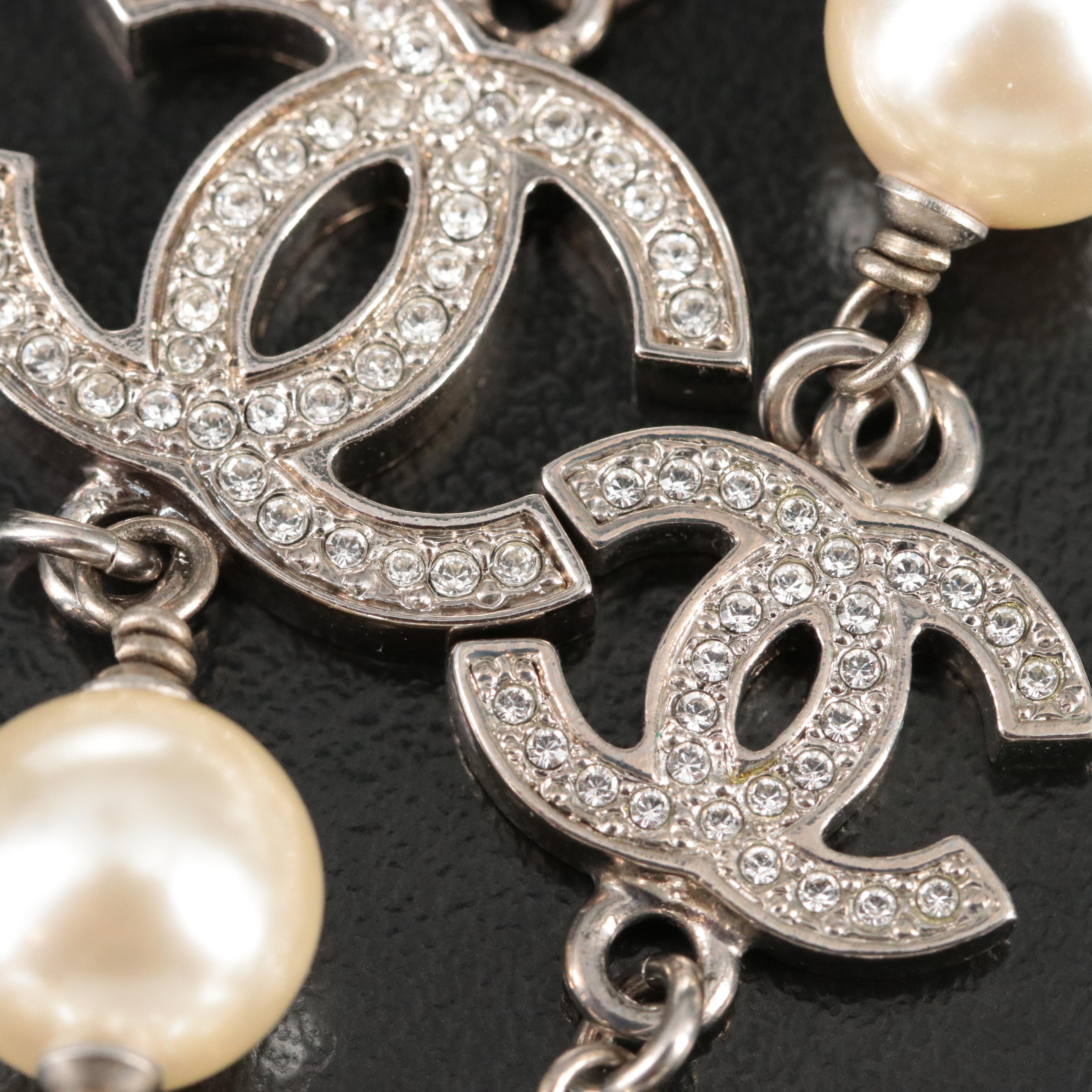 Chanel CC Logo Faux Pearl and Crystal Necklace 2019