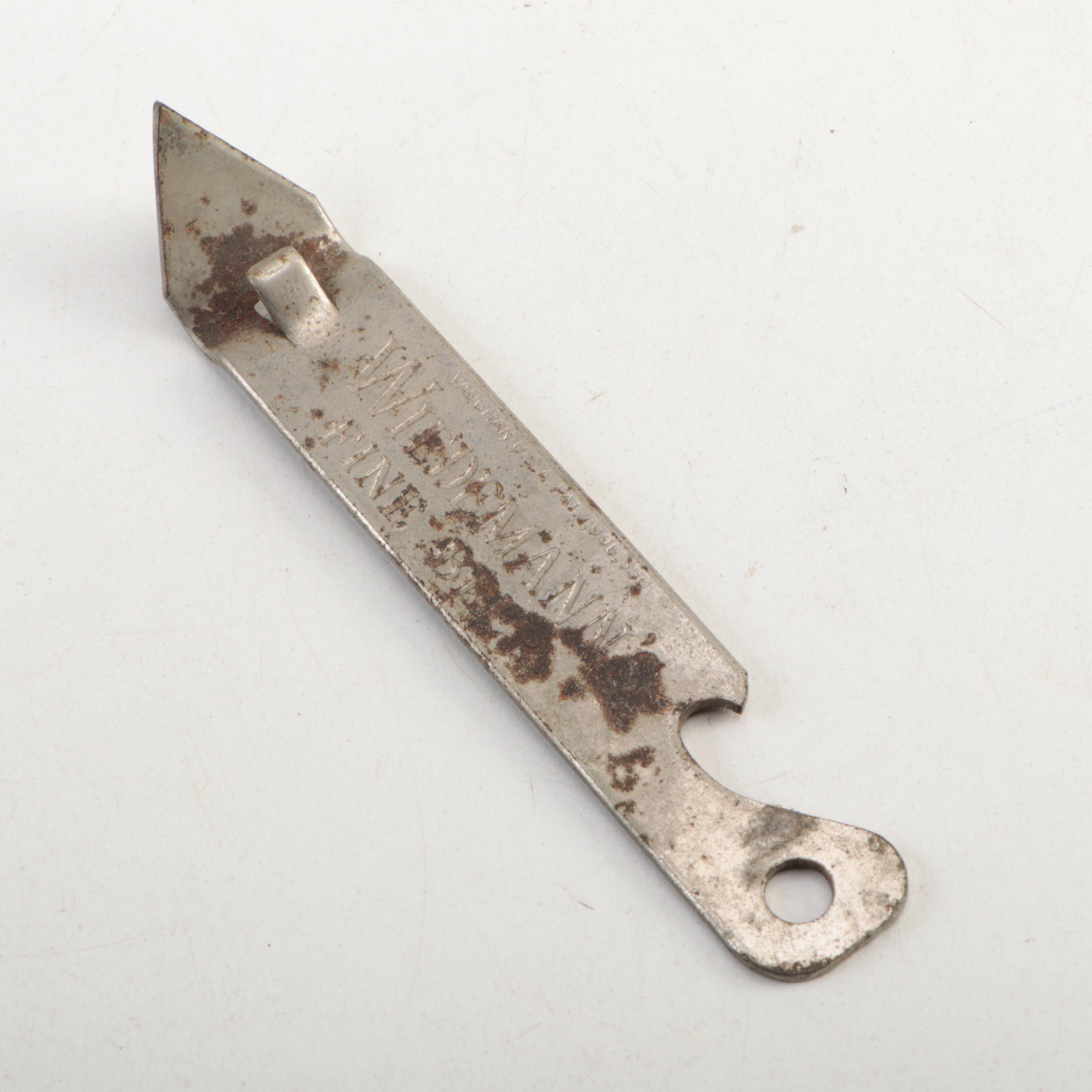 Cincinnati Reds Willy Mo Pena Bobblehead with Budweiser Dish and More