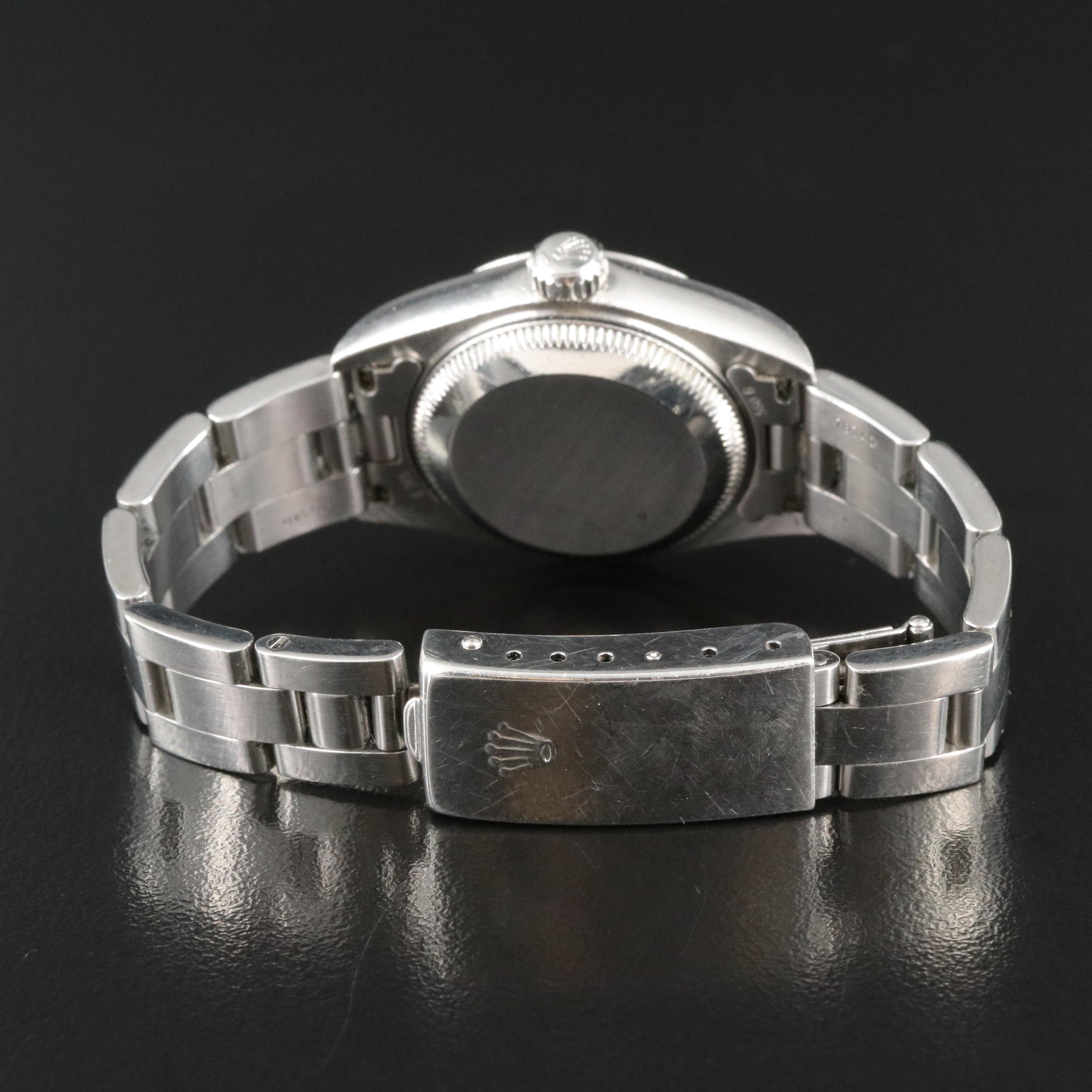 1996 Rolex Oyster Perpetual Date 69160 Watch