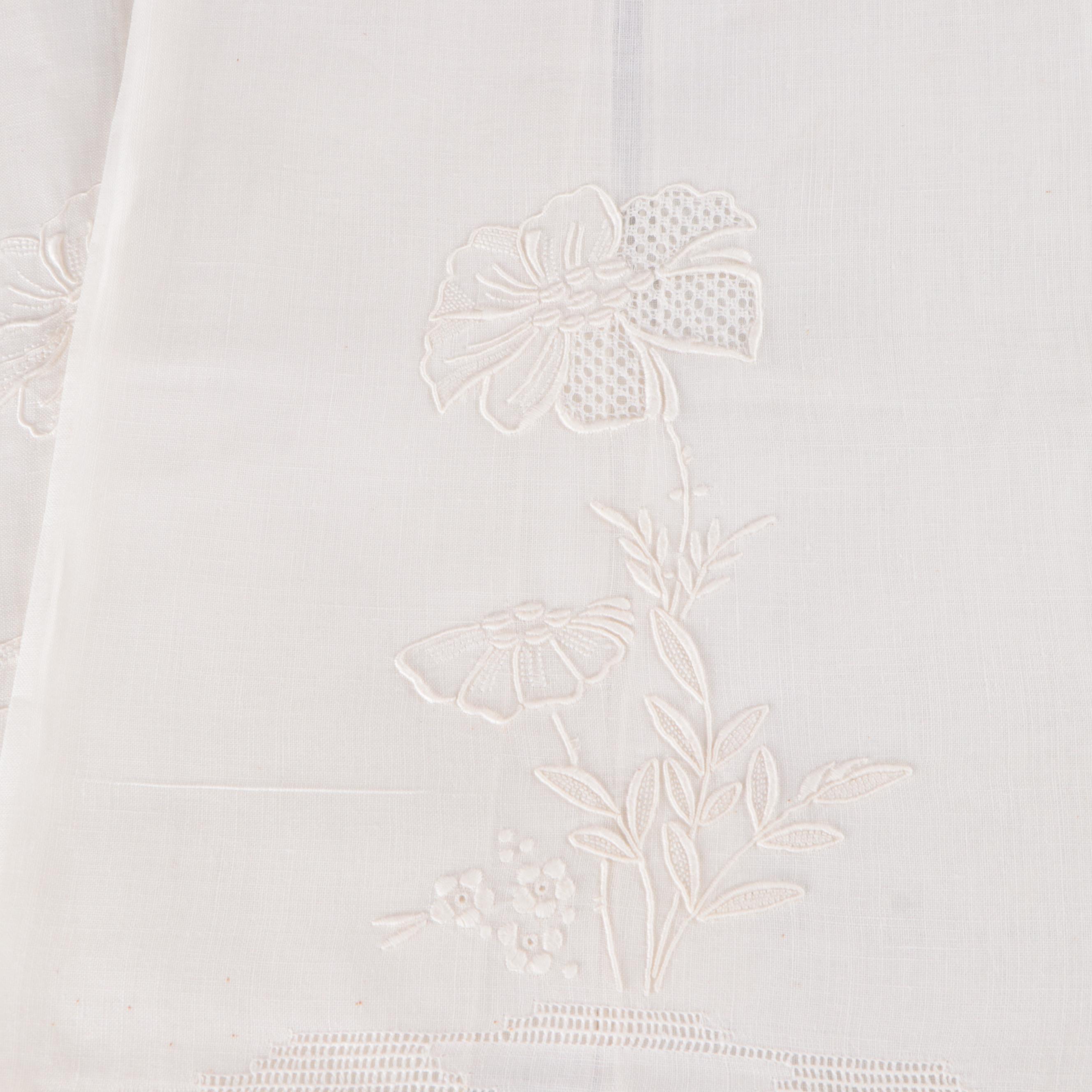 Cutwork and Machine Embroidery Linen Napkins, Tablecloths, and More Linens
