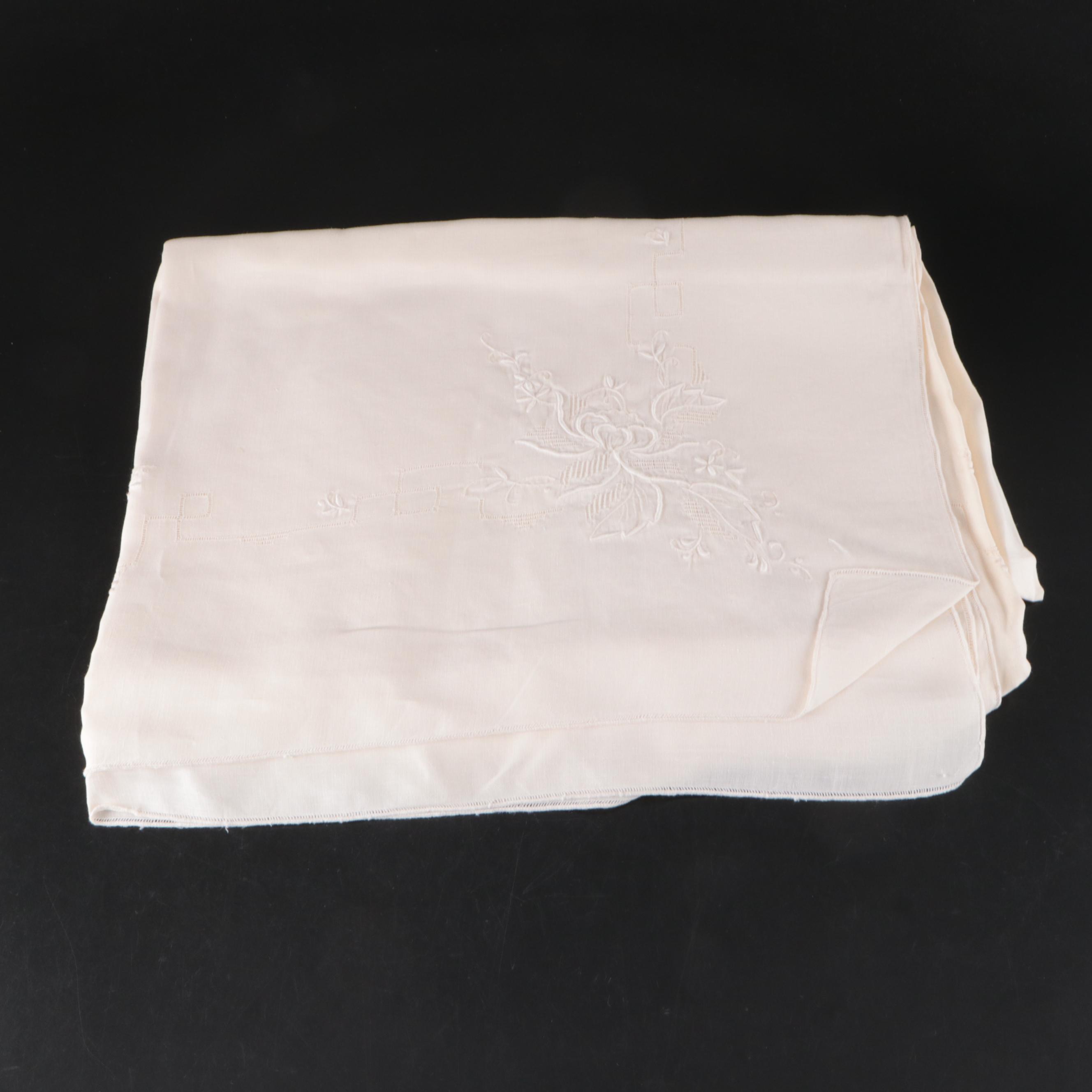 Cutwork and Machine Embroidery Linen Napkins, Tablecloths, and More Linens