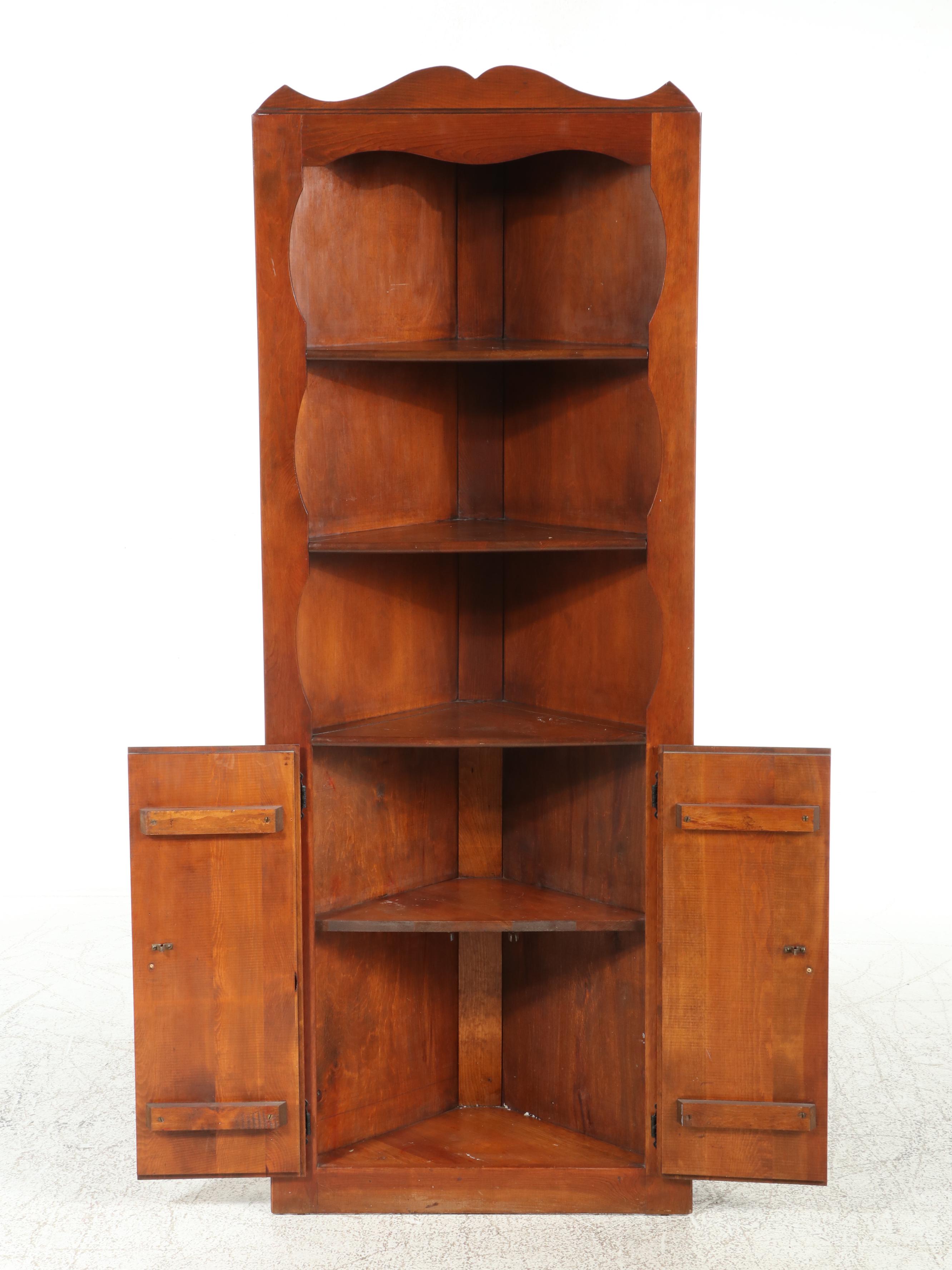 American Colonial Style Pine Corner Cupboard, Mid-20th Century