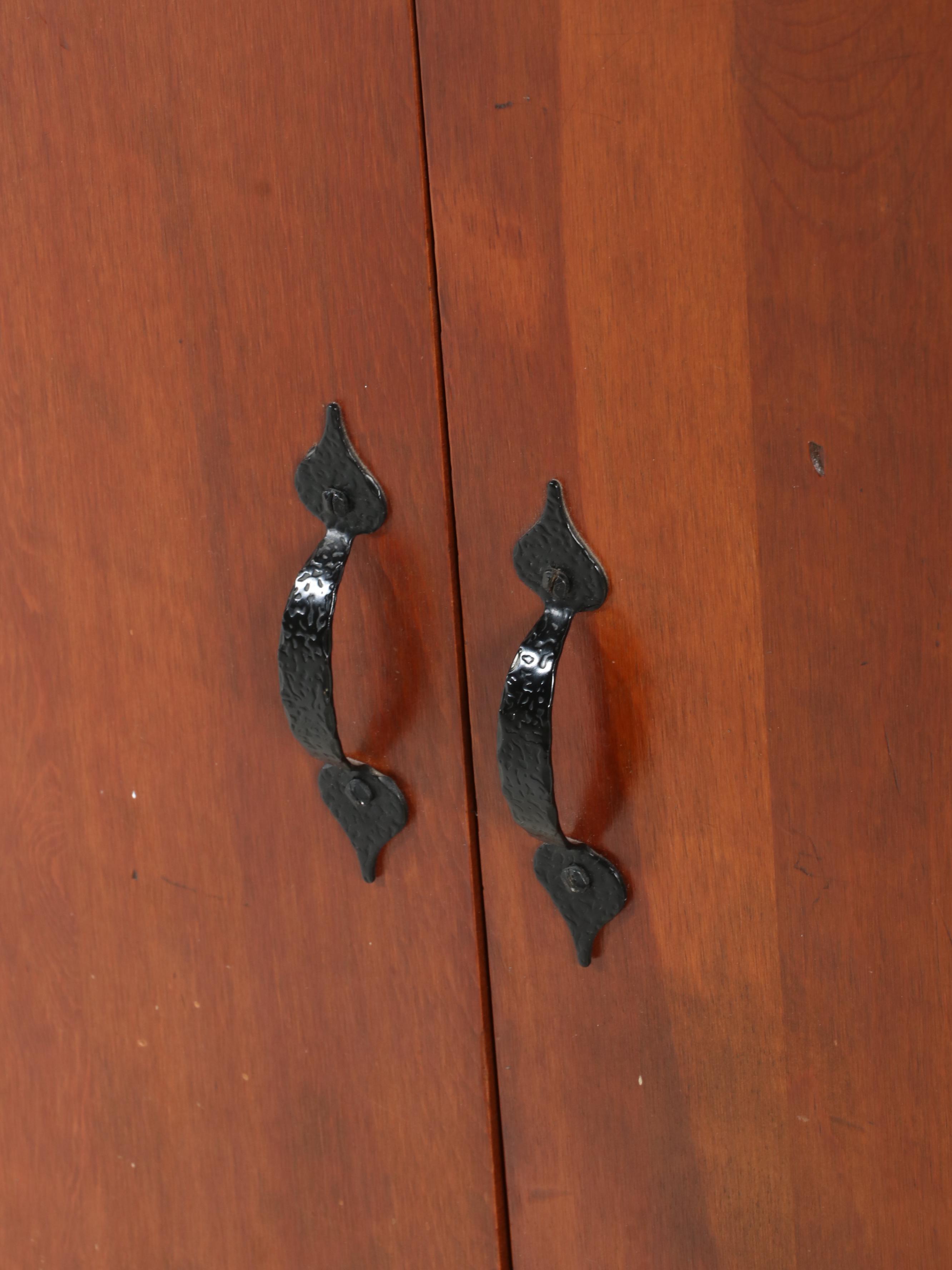 American Colonial Style Pine Corner Cupboard, Mid-20th Century