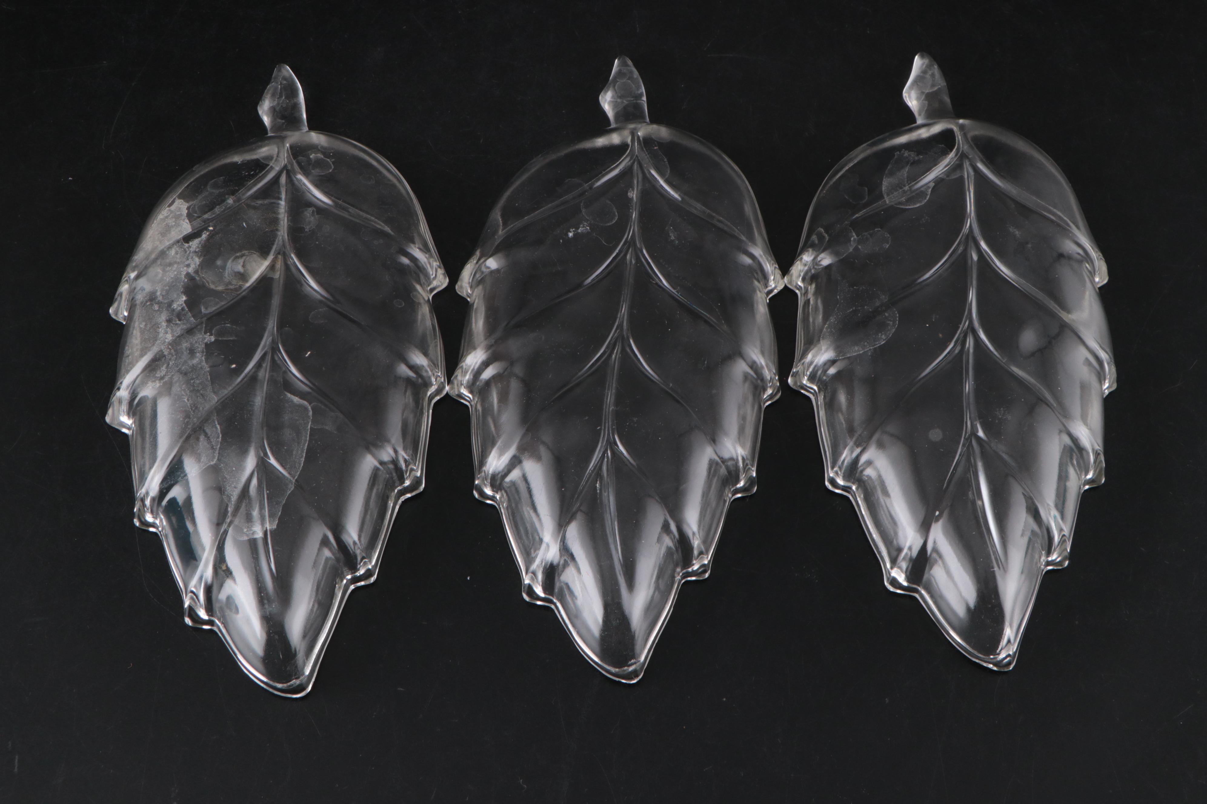 Eales Pressed Glass Shakers with Leaf Shaped Dishes and Pyrex Bowl