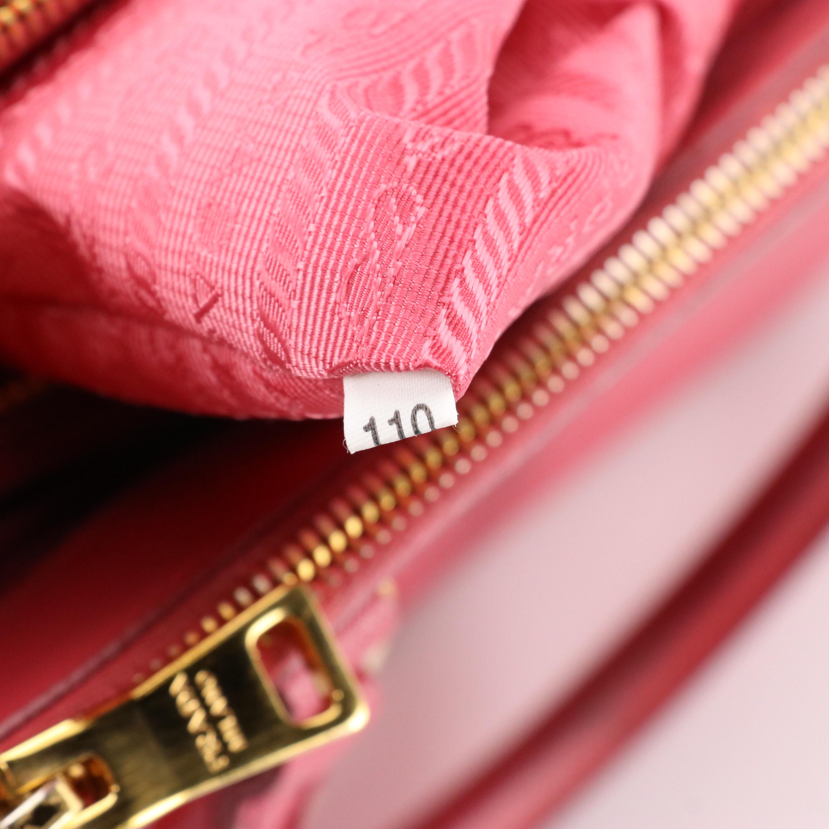 Prada Small Double Zip Galleria Handbag in Peonia Pink Saffiano Lux Leather