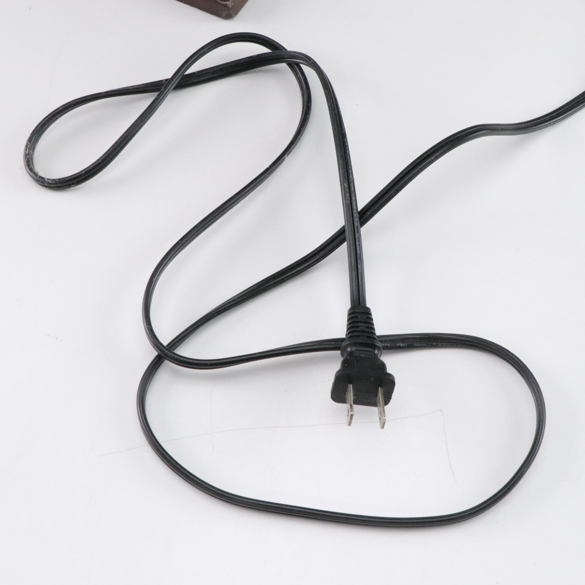 Prairie Style Table Lamp with Iridescent and Slag Glass Shade