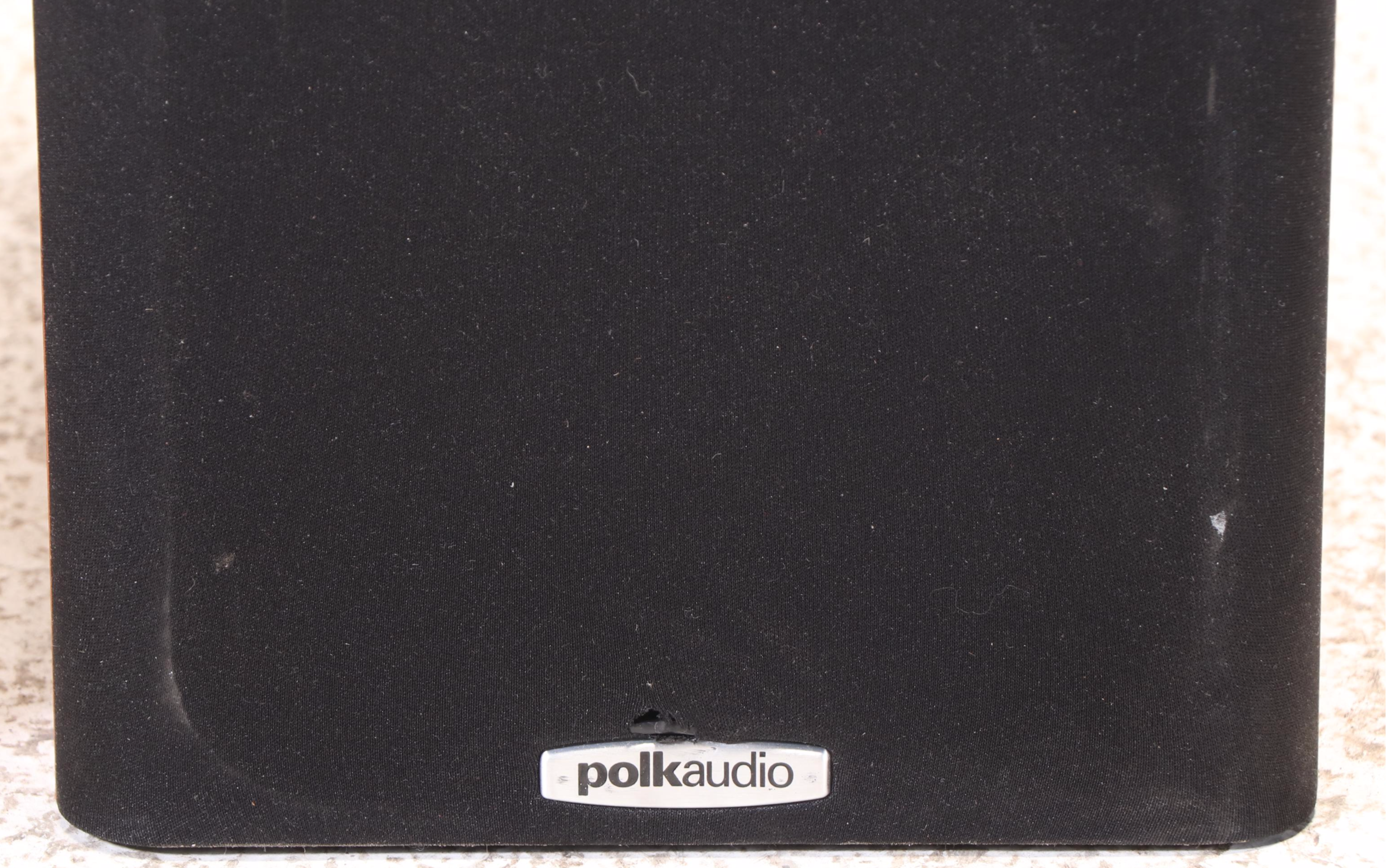 Polk Audio TSi200 Cherry Finish Bookshelf Speakers