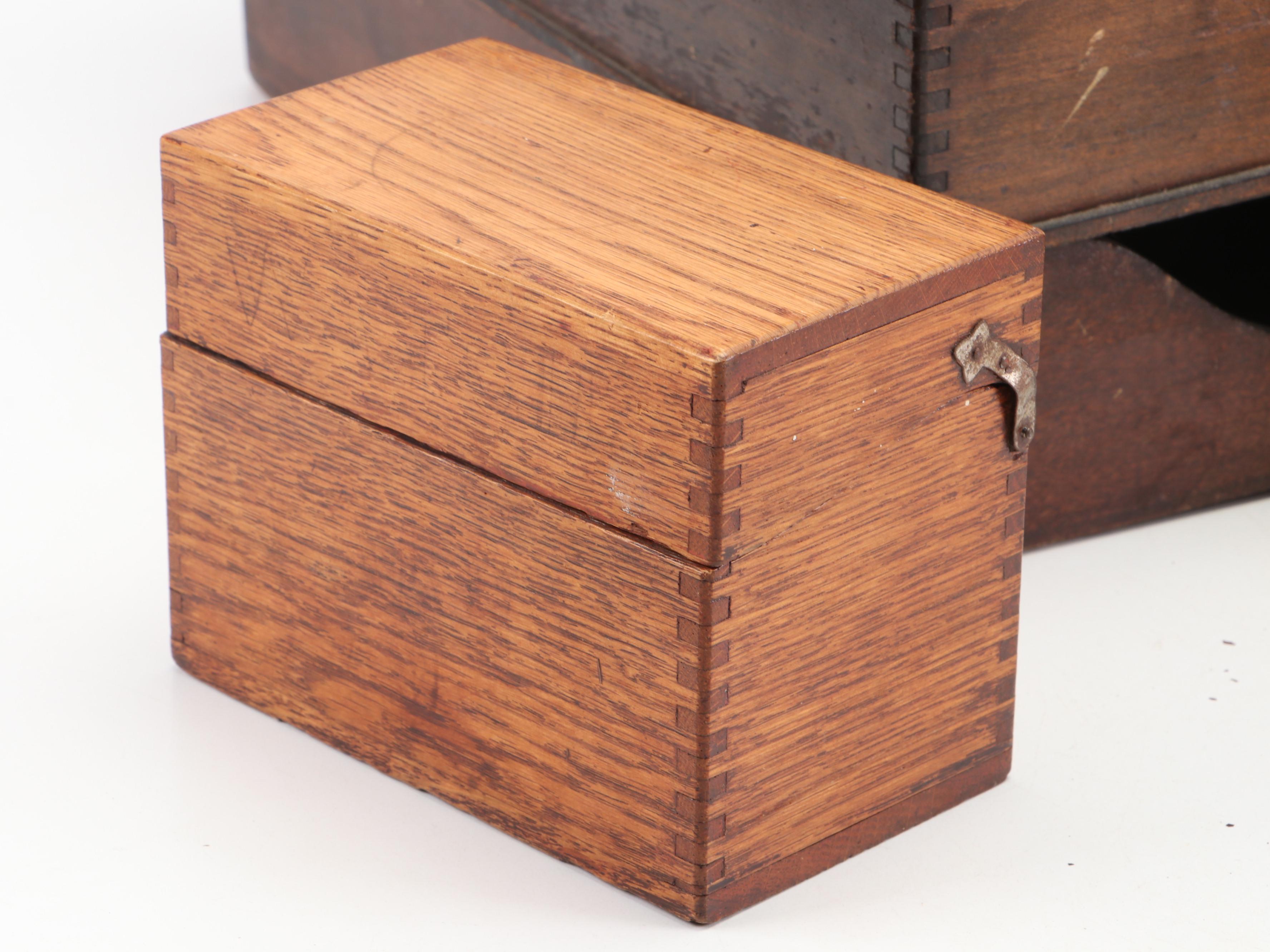 Globe-Werknick Wooden Clipboards with Desk Fan and Other Office Accessories