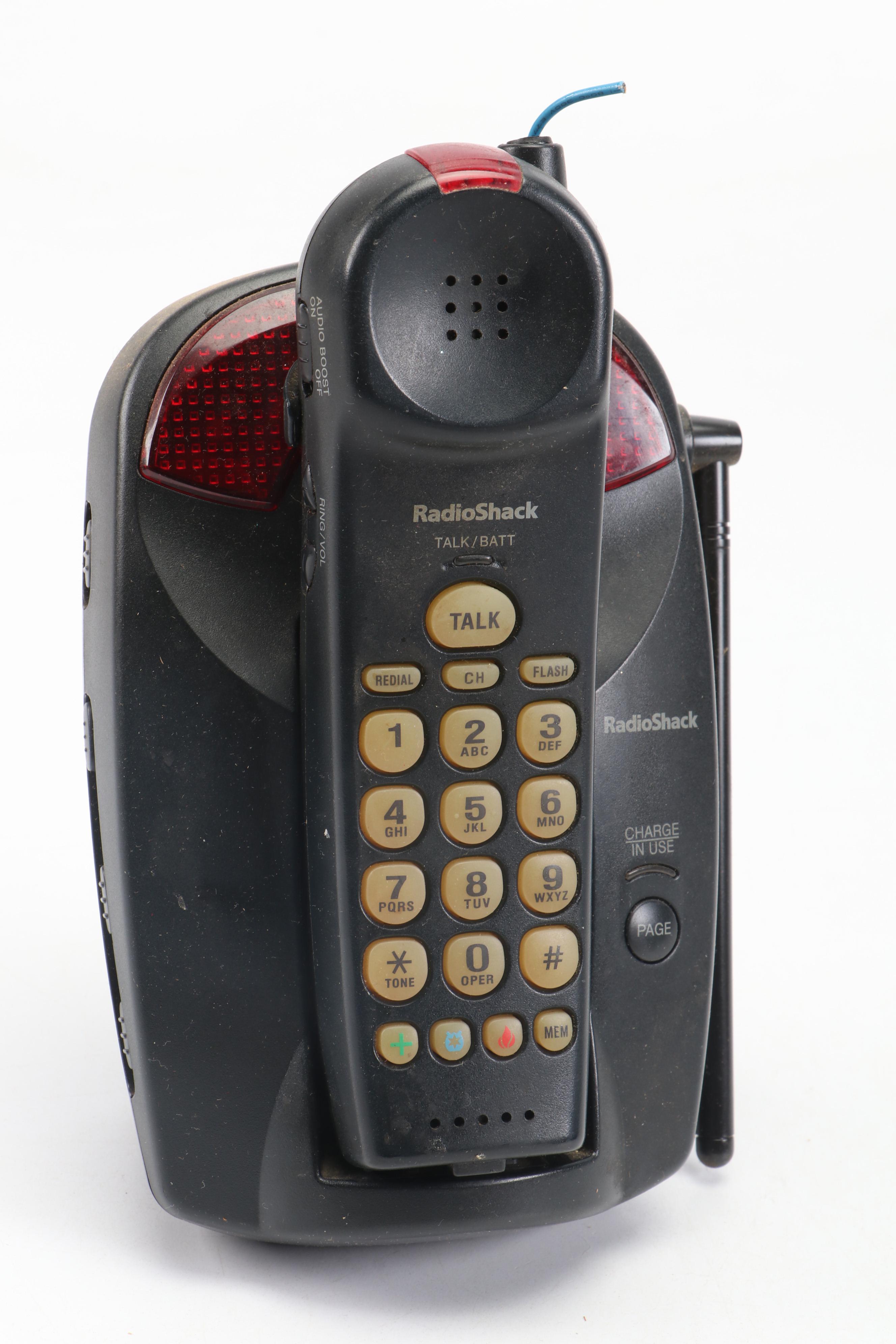 Police 1 Watt Miniature Flashlight with Mini Maglite, Magnifying Glasses, More