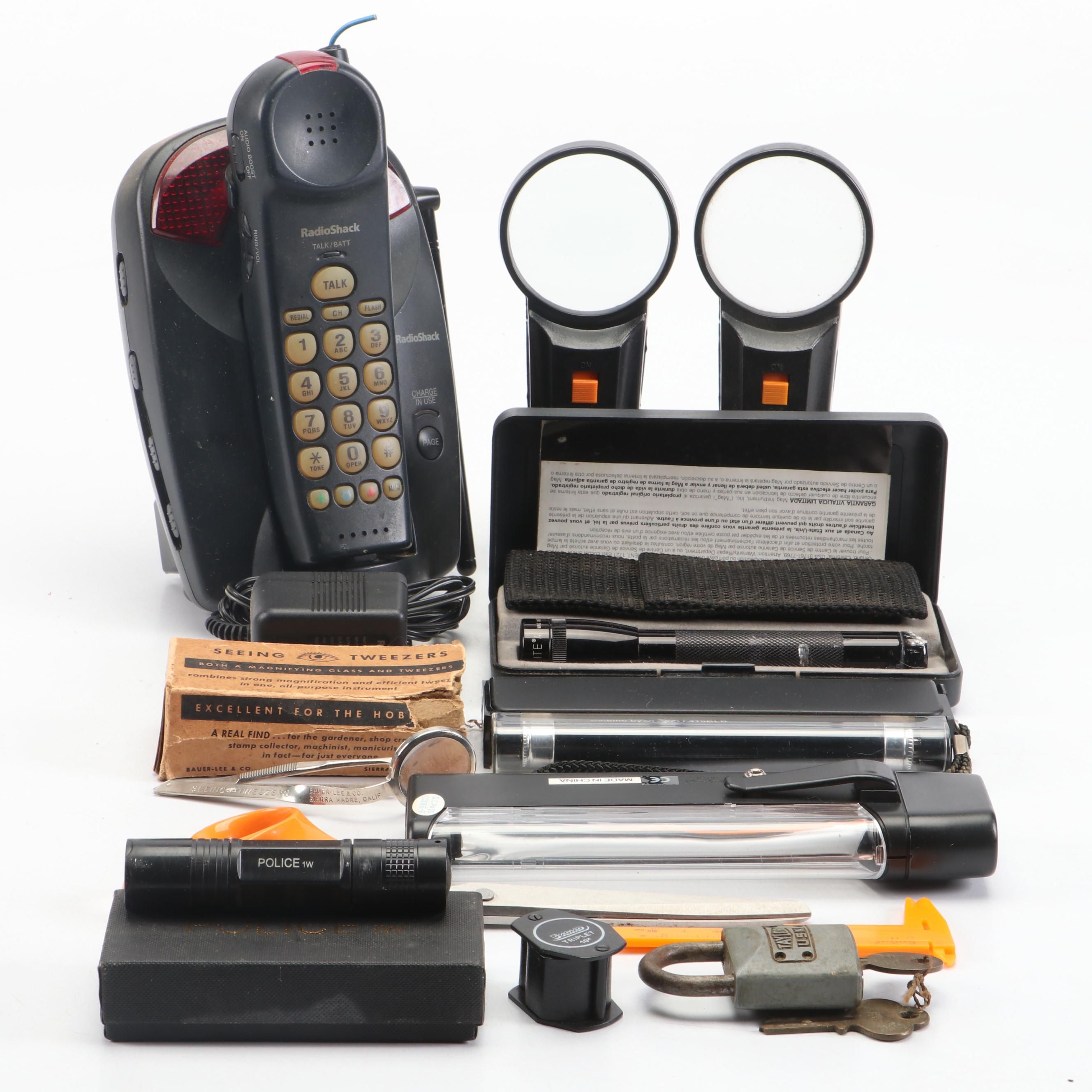 Police 1 Watt Miniature Flashlight with Mini Maglite, Magnifying Glasses, More
