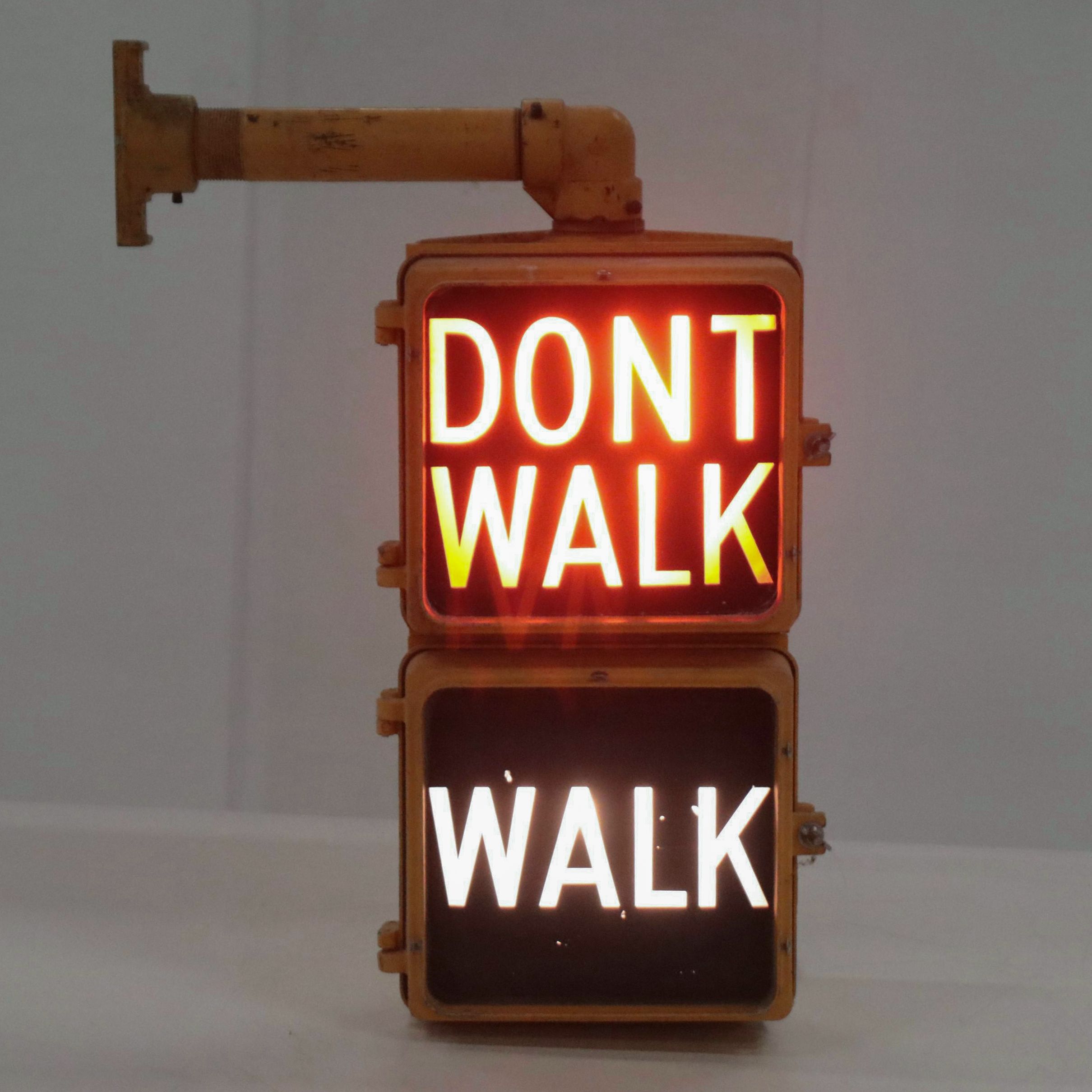 Don't Walk/Walk Metal Pedestrian Crosswalk Light