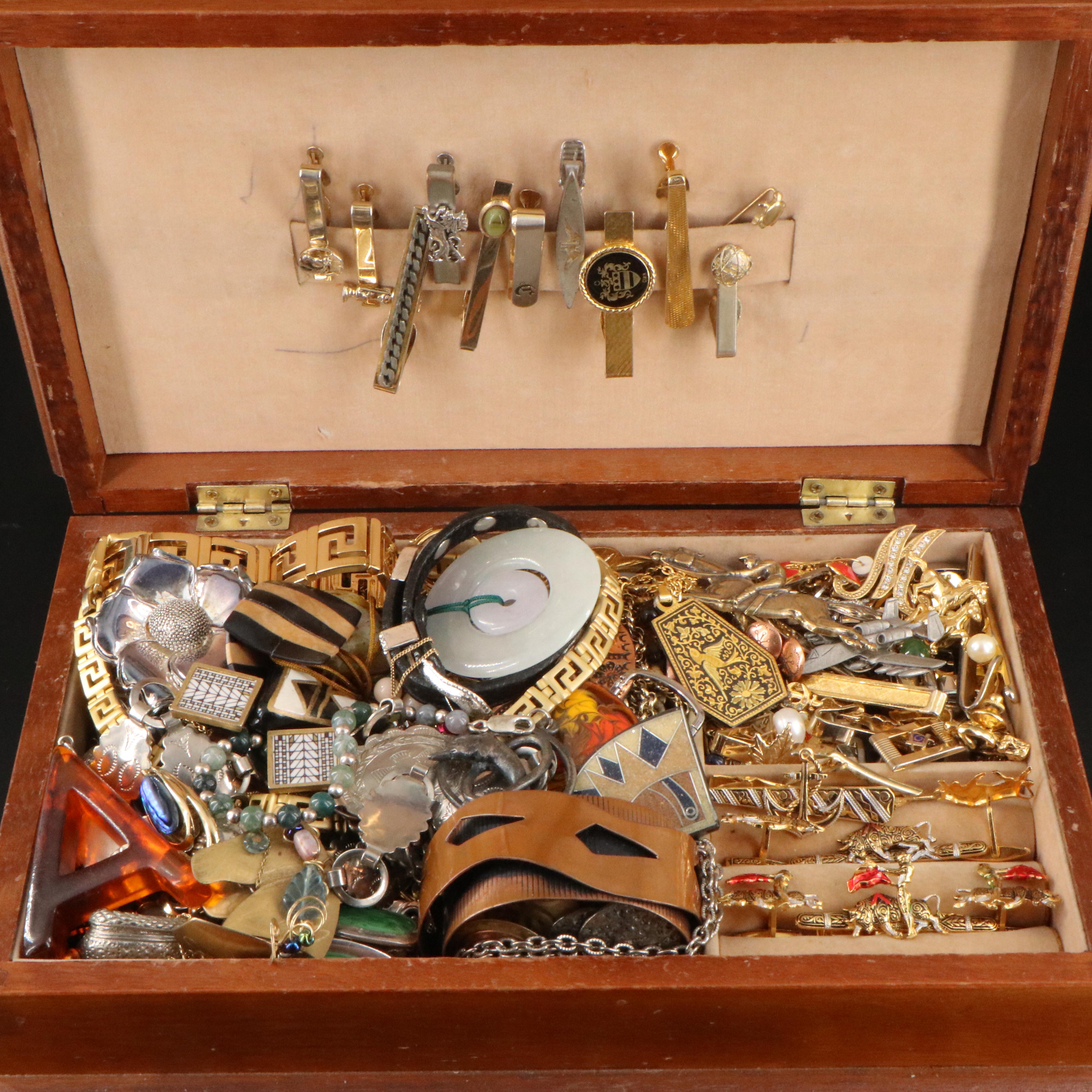 Uncommon Discoveries: Jewelry Collection