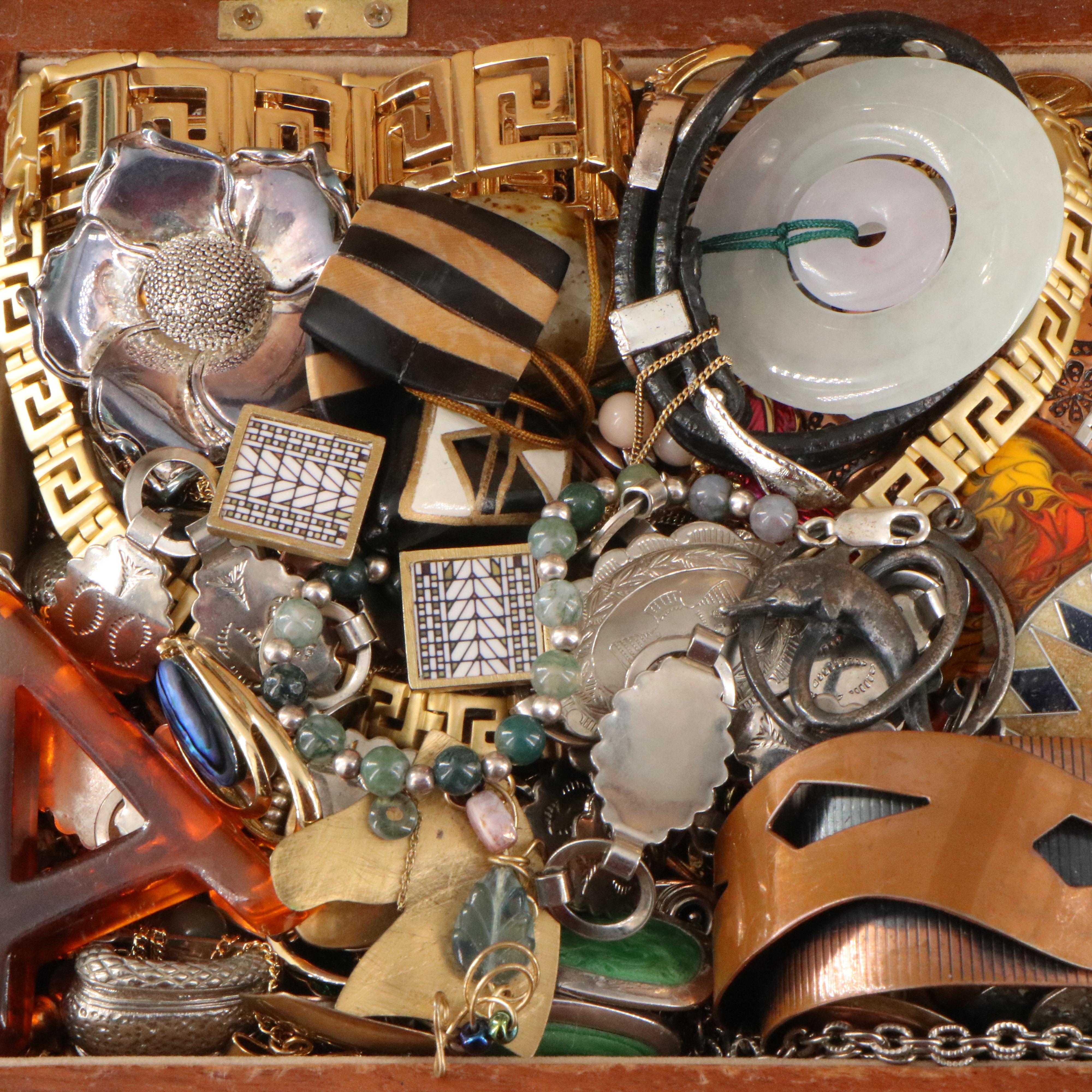 Uncommon Discoveries: Jewelry Collection