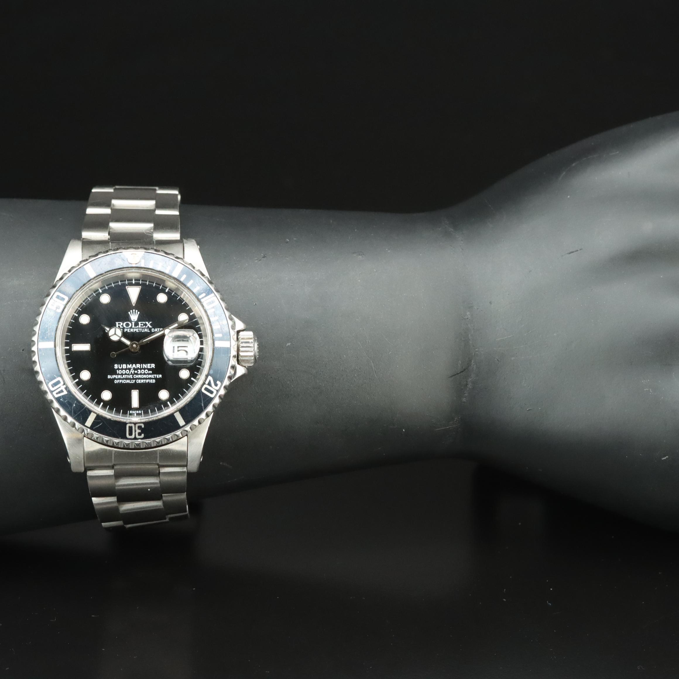 1999 Rolex Submariner 16610 Steel Watch