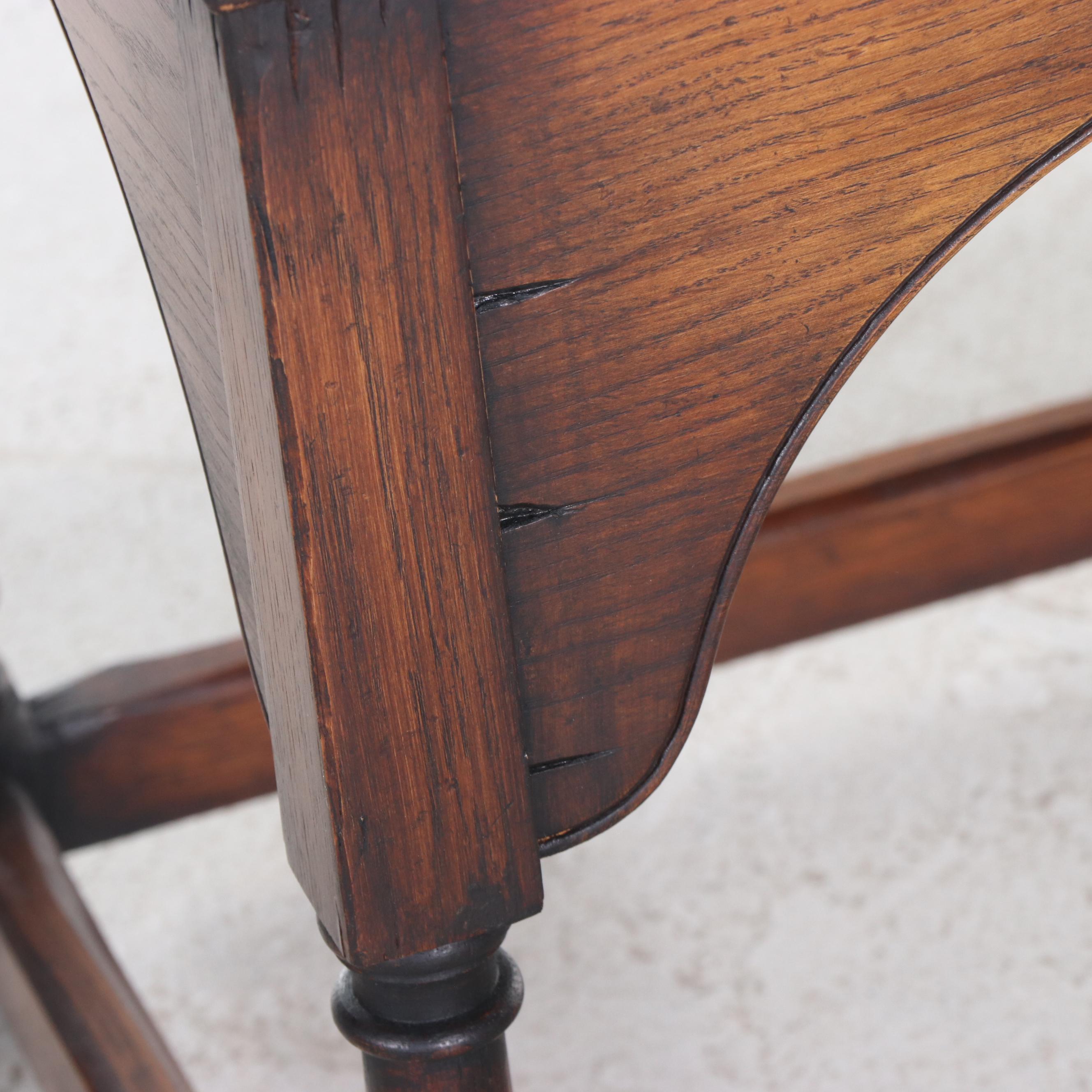 Pair of Yorkshire House English Provincial Style Oak Side Tables