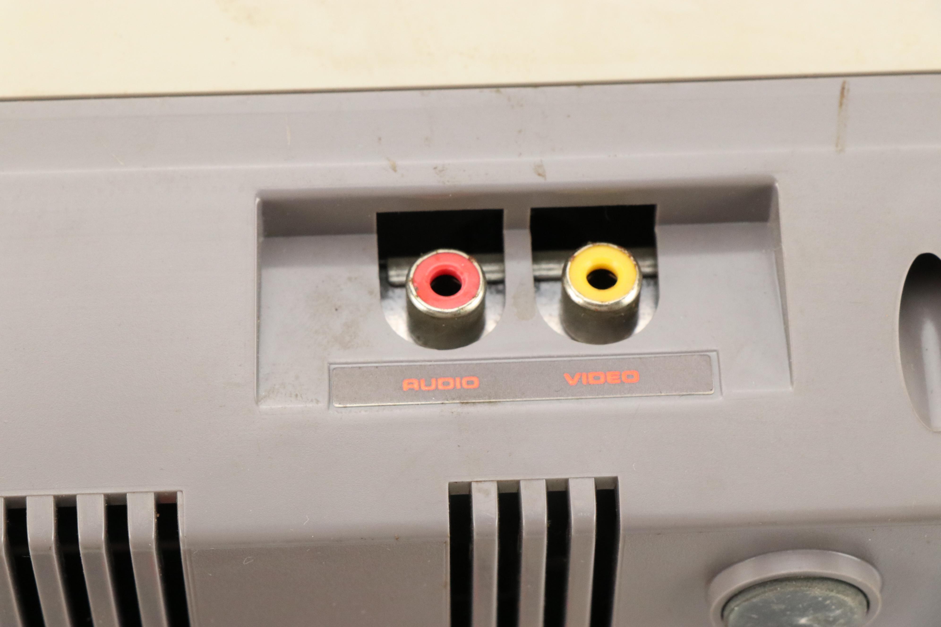 Nintendo Entertainment System w/ Zelda, Castlevania IV, Final Fantasy II & More