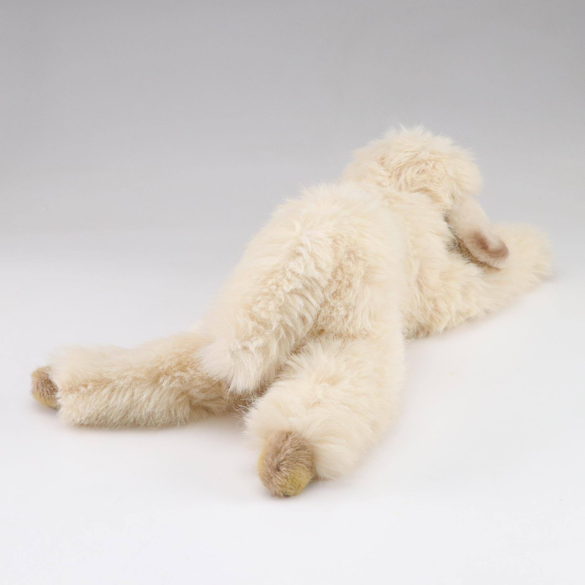 Steiff Floppy Leo, Molly Lamby and Other Stuffed Animals