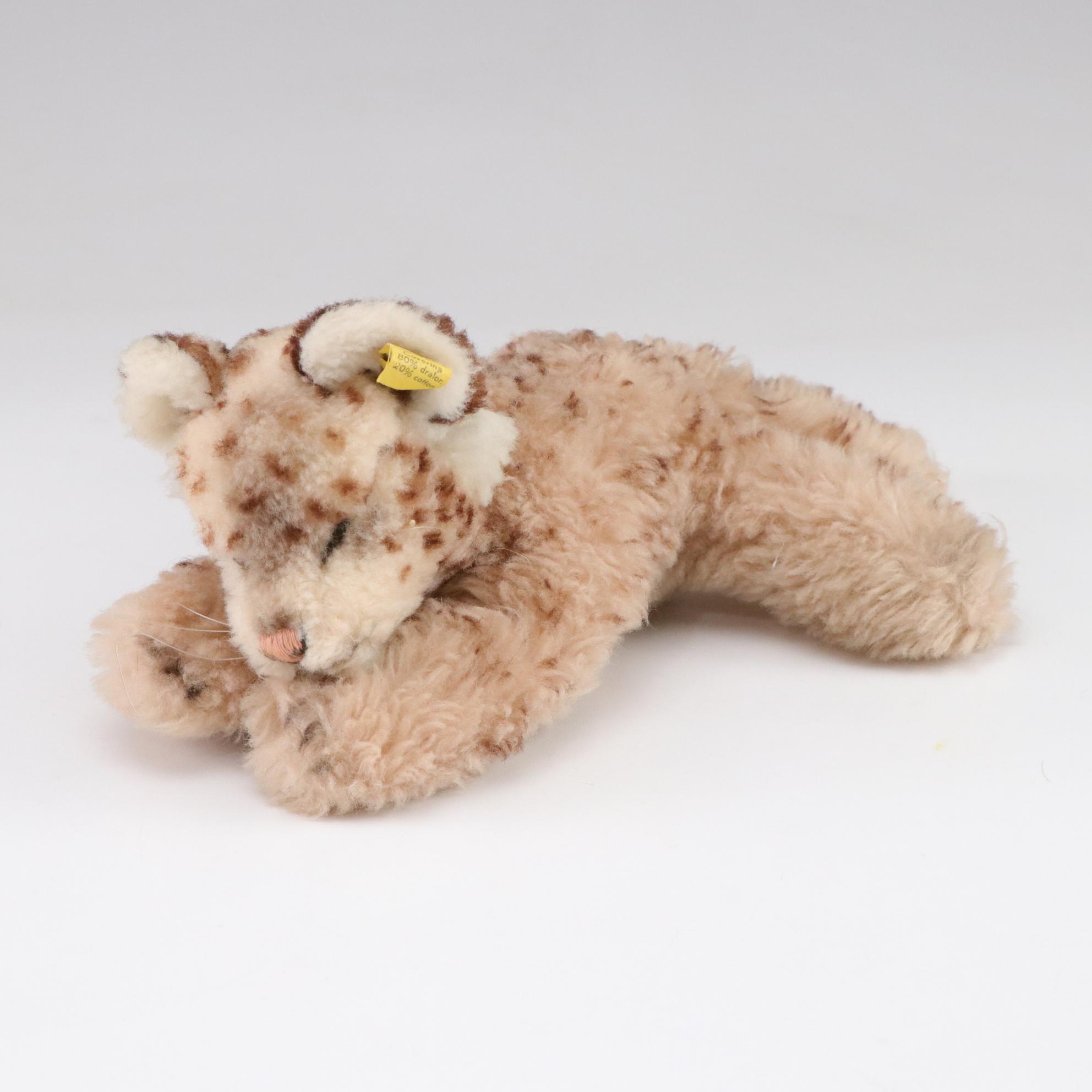 Steiff Floppy Leo, Molly Lamby and Other Stuffed Animals